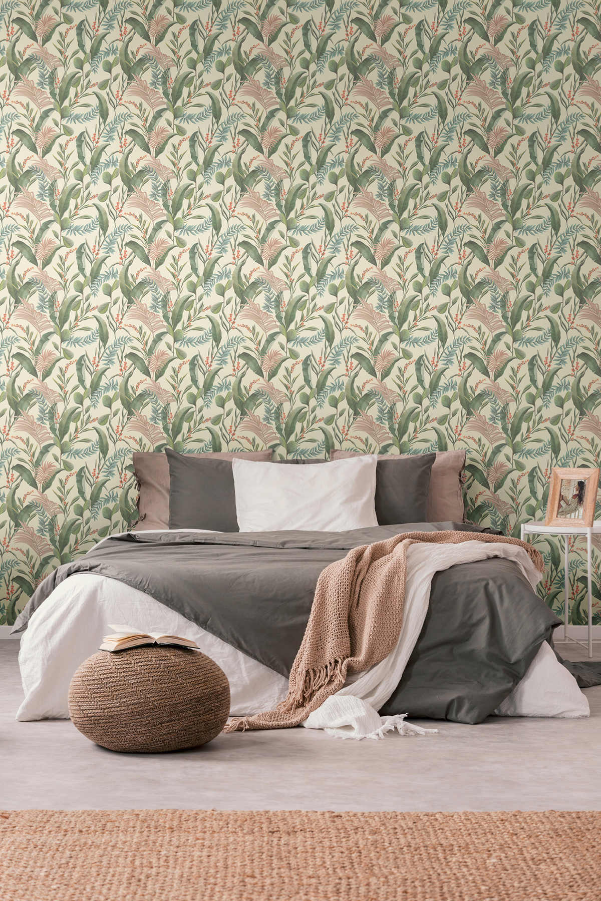 Papier peint Feuille Nature Tropical beige vert - Drawn Into Nature de Livingwalls | Réf. 39436-1