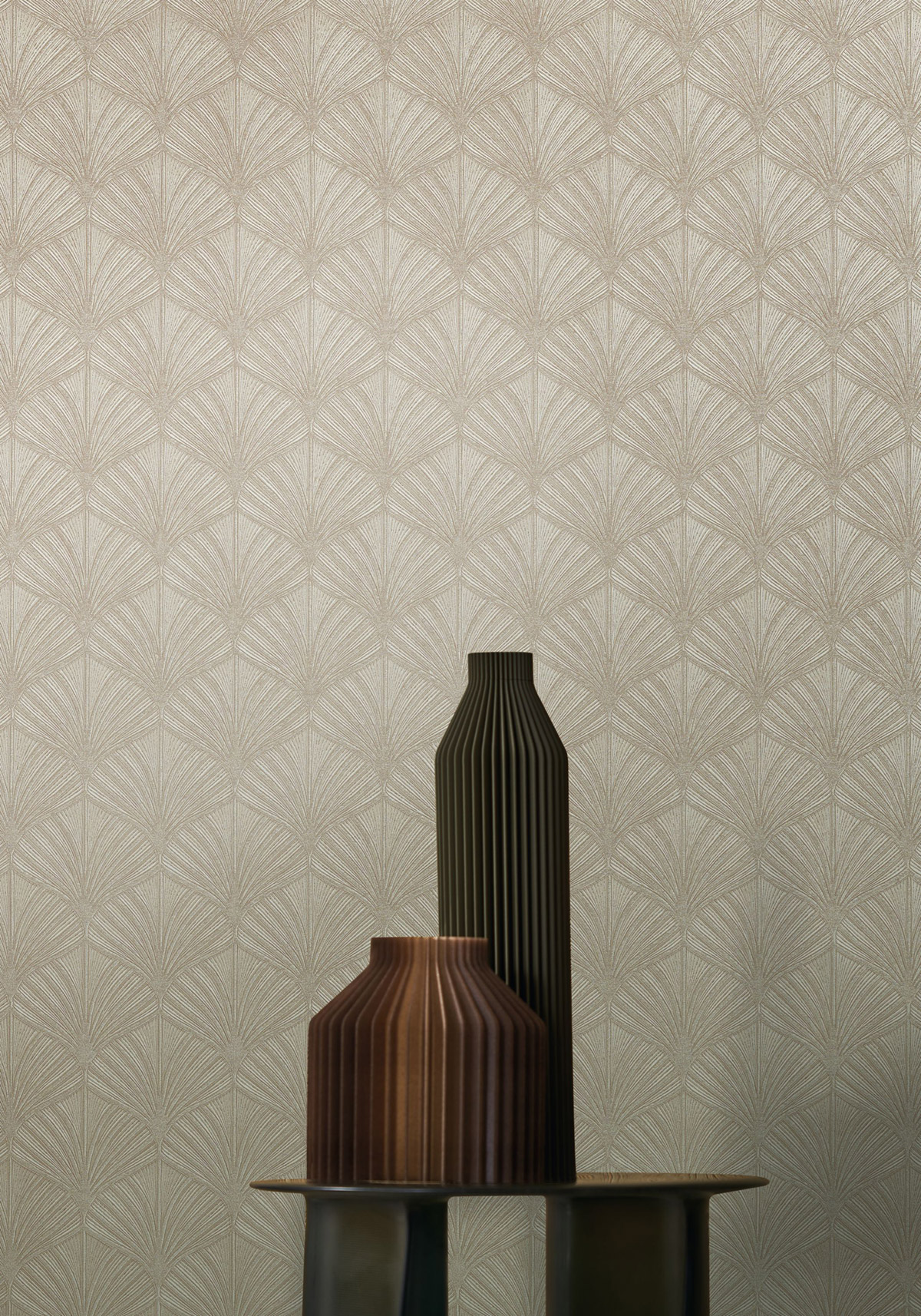 Papier peint Palmette Art Déco Néréide taupe argenté - Magnitude de Casamance | Réf. CAS-76651222