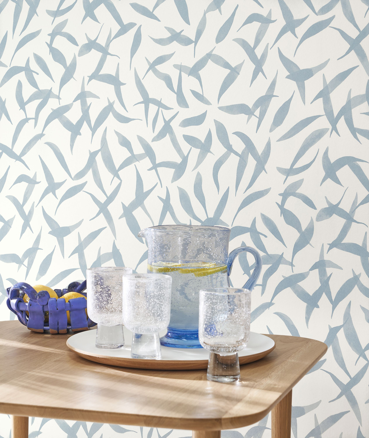 Papier peint Feuille Clos des Oliviers bleu - Echappée Belle de Casadéco AMB2| Réf. ECHA89846216