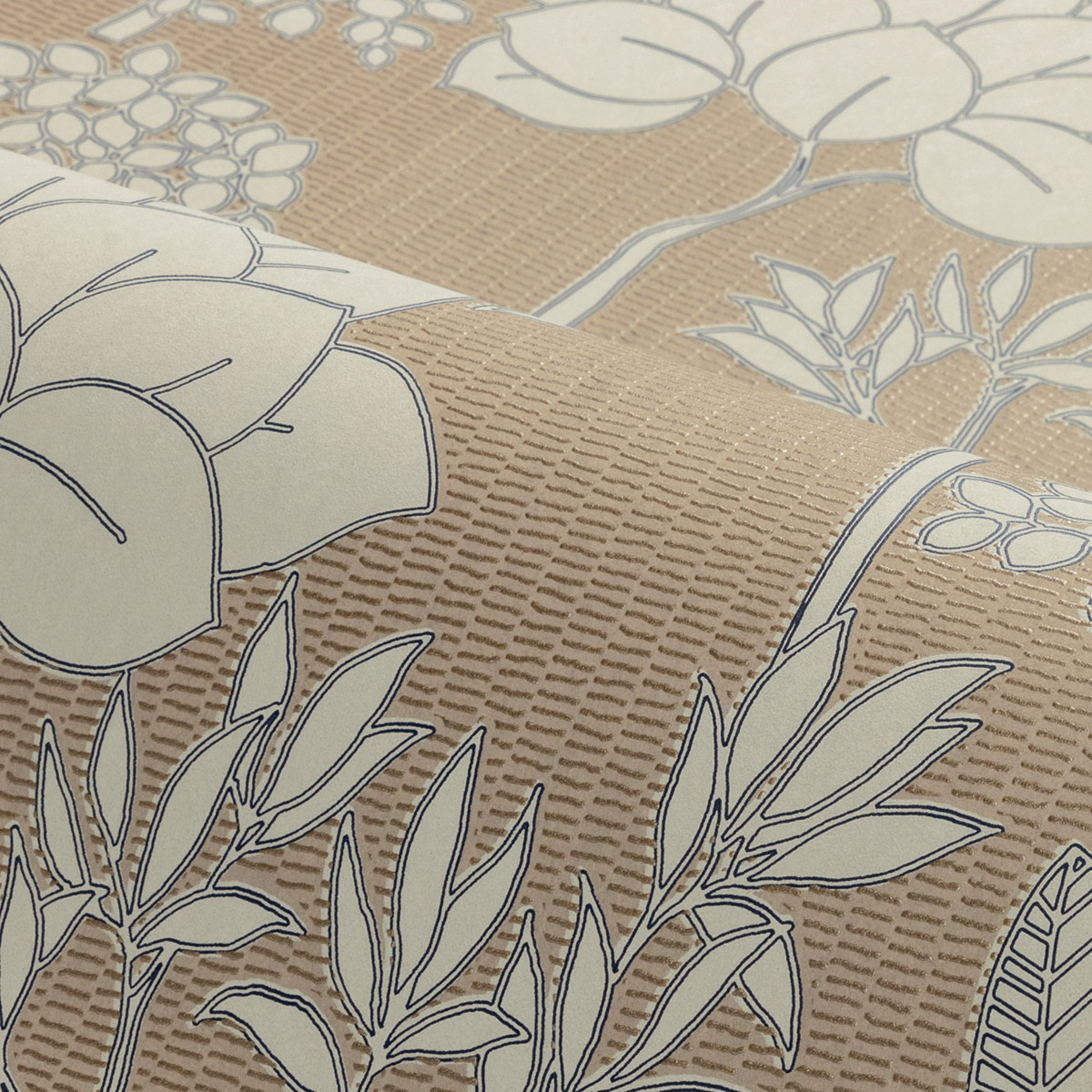Papier peint Jardin Exotique Inara beige doré - Tressora de Casamance | Réf. CAS-76902650