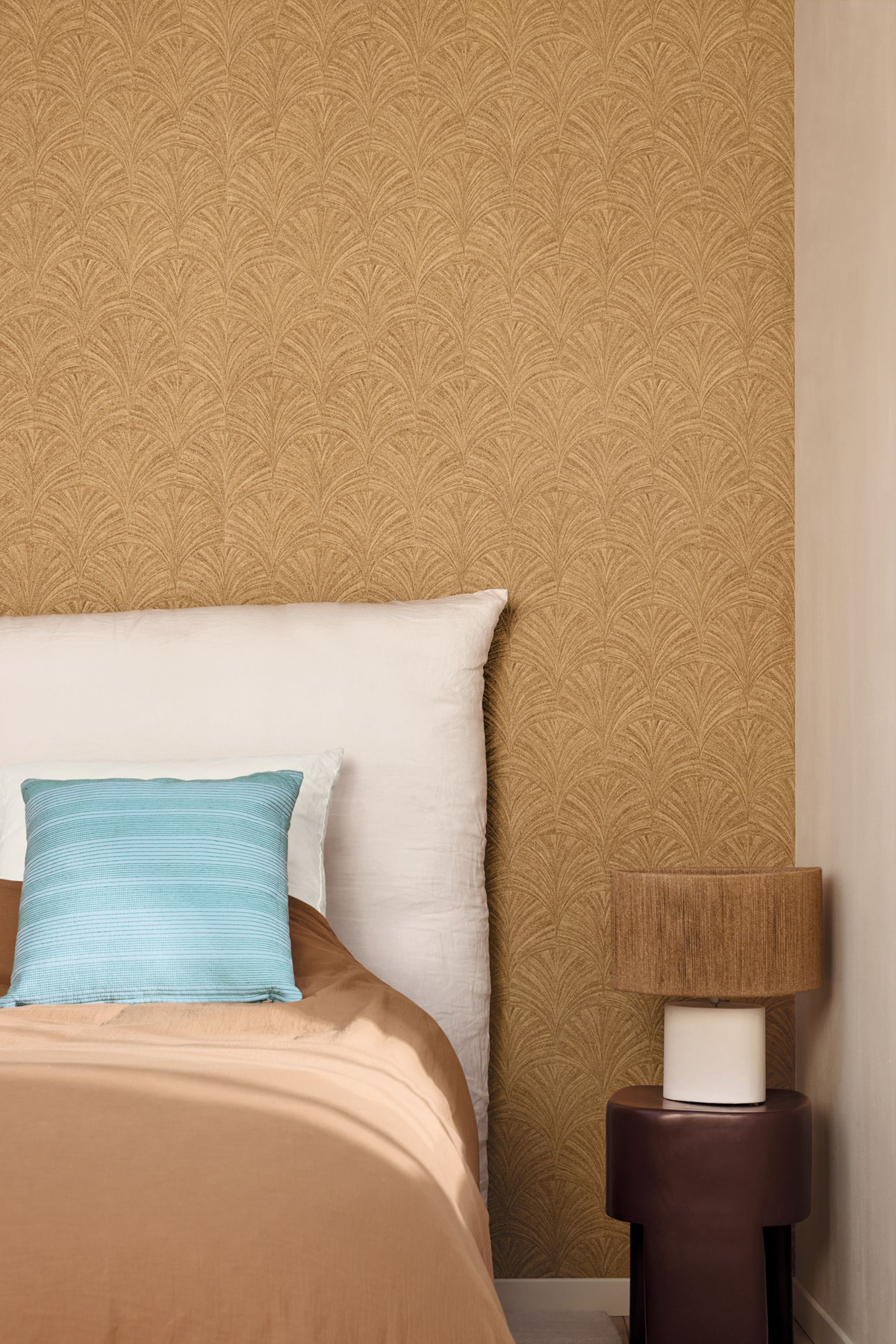 Papier peint Art Déco Vibration beige vanille - Symphony de Casélio AMB2| Réf. SYM107032161