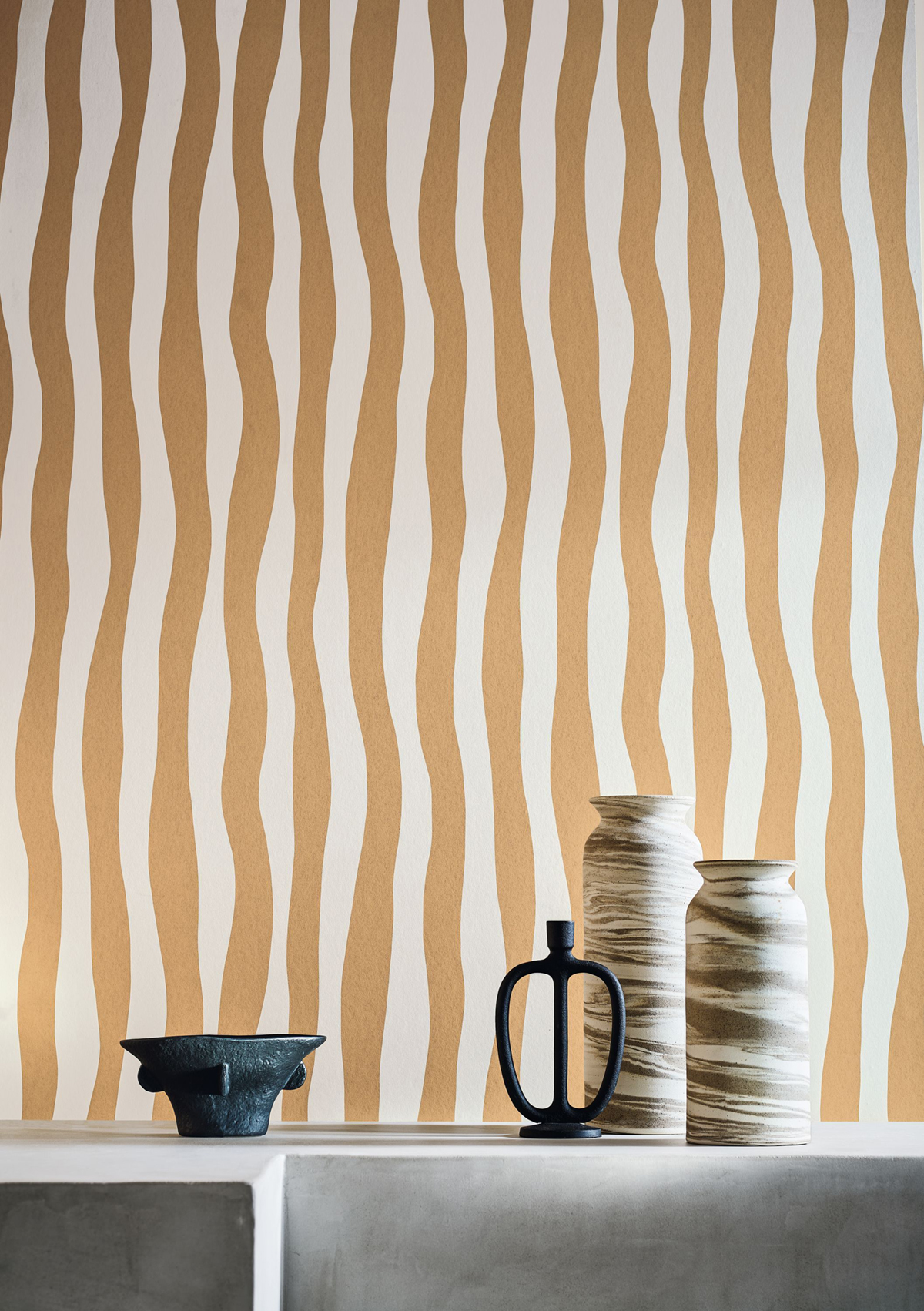 Papier peint Rayure Zèbre Sundae moutarde - L'Ile aux Oiseaux de Casamance | Réf. CAS-75912548