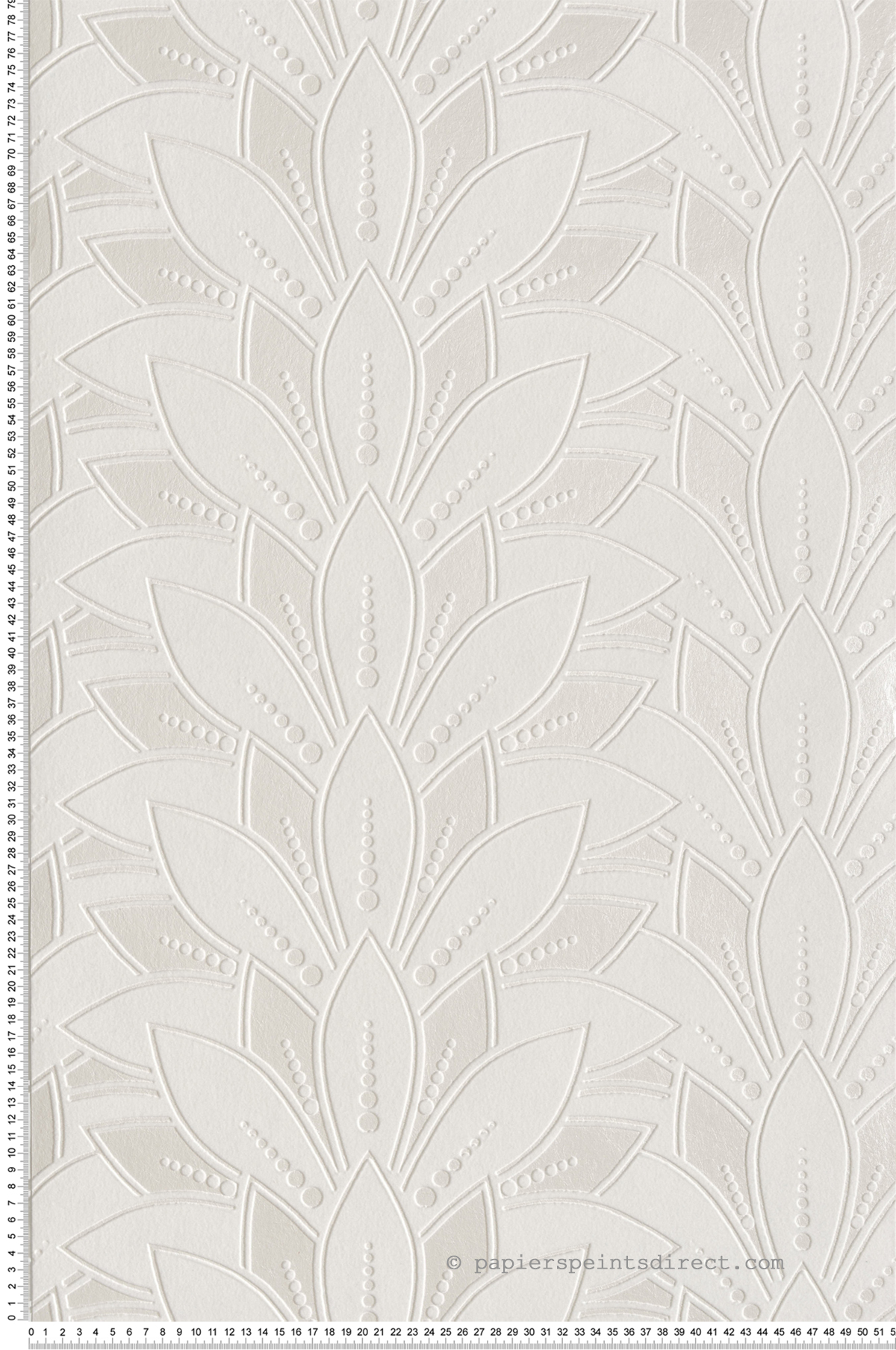 Papier peint Fleurs Lys Velours blanc cassé - Elodie 1838 Wallcoverings d'Initiales | Réf. INI-90713902