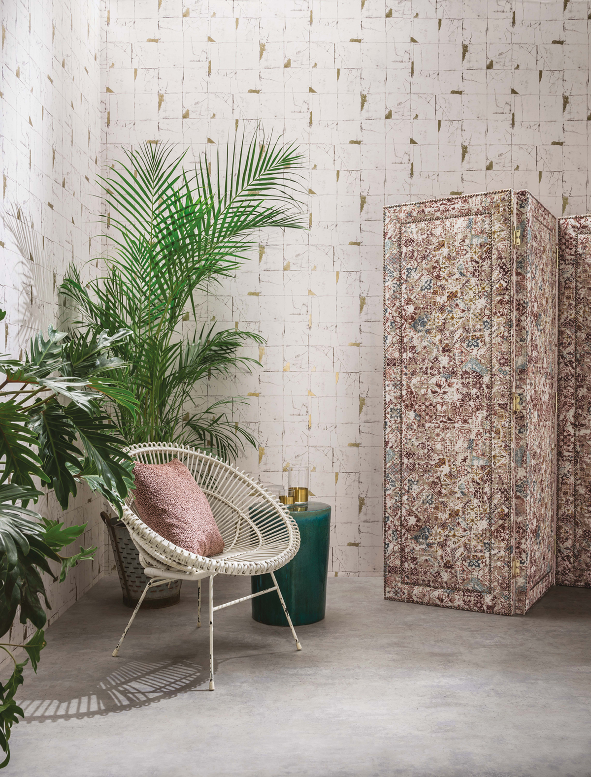 Papier peint Faïence Faenza Tile écru - Folium de Osborne & Little | Réf. OSB-W7332-01