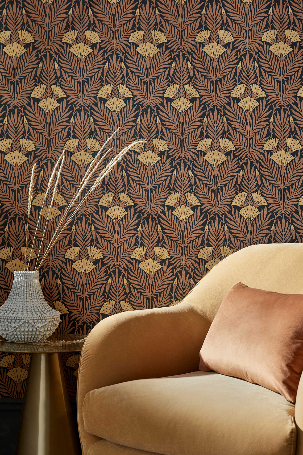 Papier peint Floral Fanfare Art Déco marron noisette noir - V&A Decorative Papers d'Initiales | Réf. INI-31117103