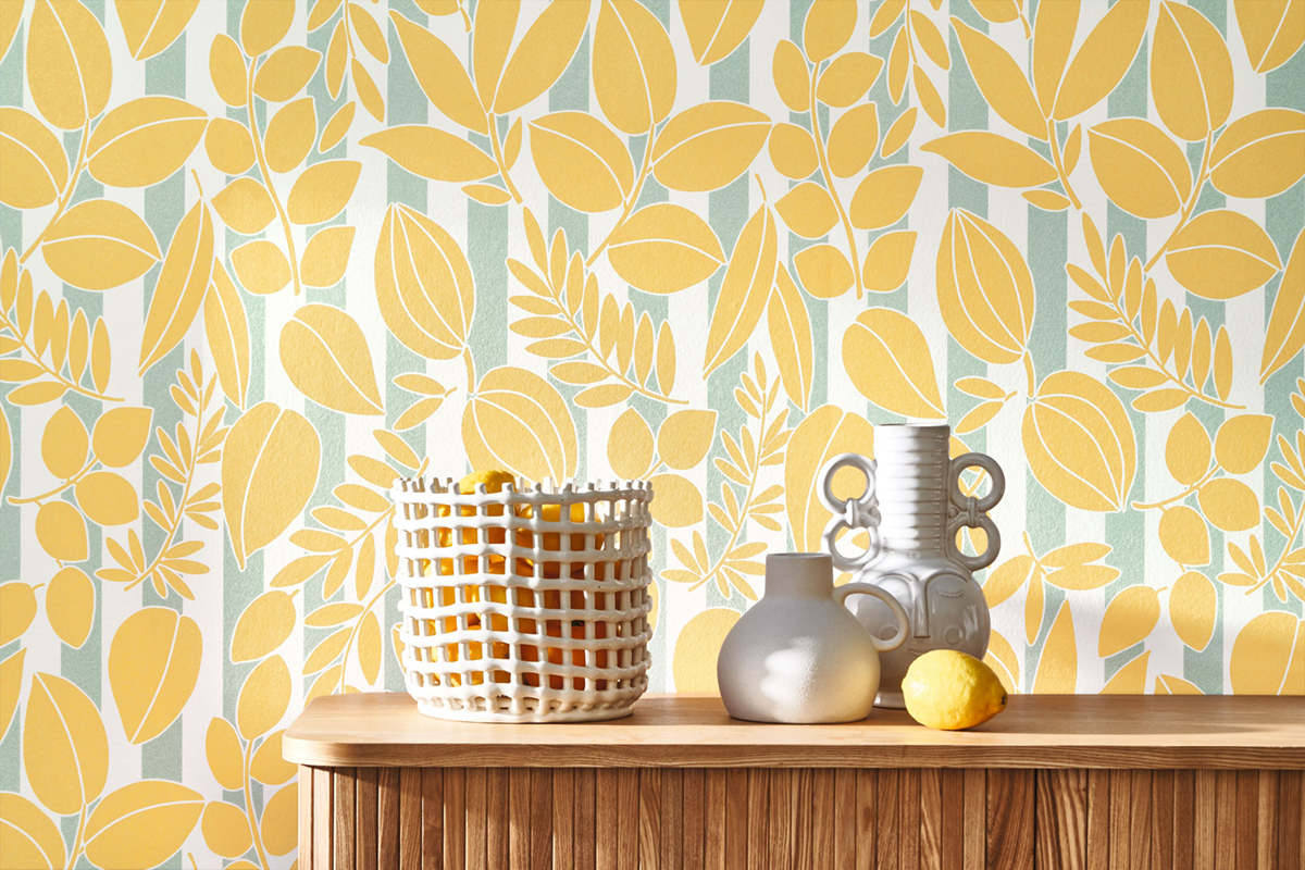 Papier peint Feuillage Rayure Ramatuelle jaune vert d'eau - Echappée Belle de Casadéco AMB3| Réf. ECHA89822606