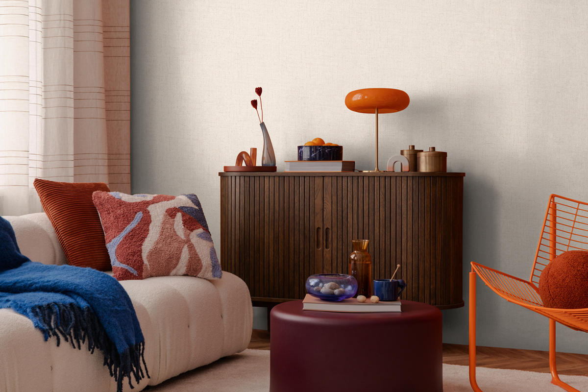 Papier peint Uni Tissage Métallisé blanc craie - Cosmoliving d'A.S. Création AMB3 | Réf. AS-790664