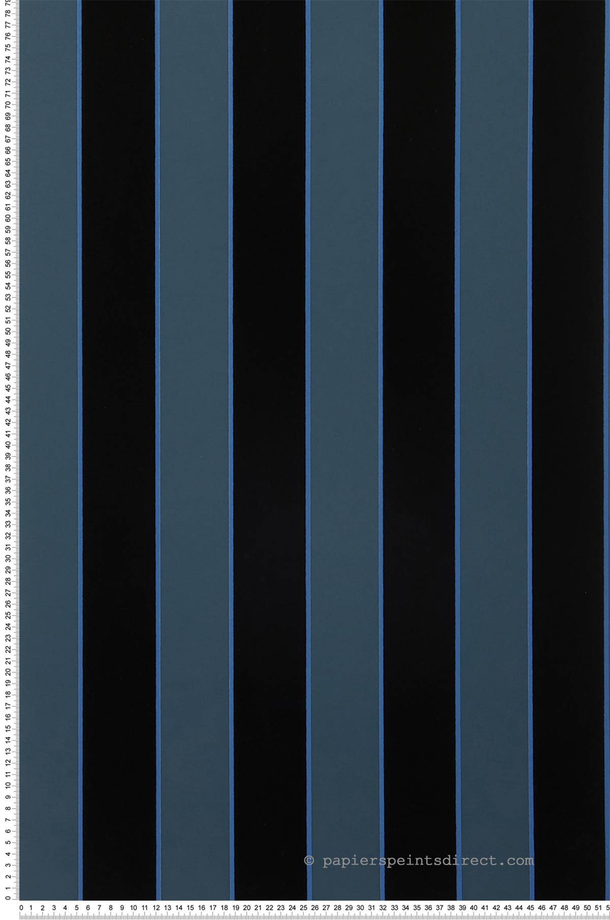 Papier peint Rayure Velours noir bleu électrique - Regency Stripe d'Osborne & Little | Réf. OSB-W7780-05