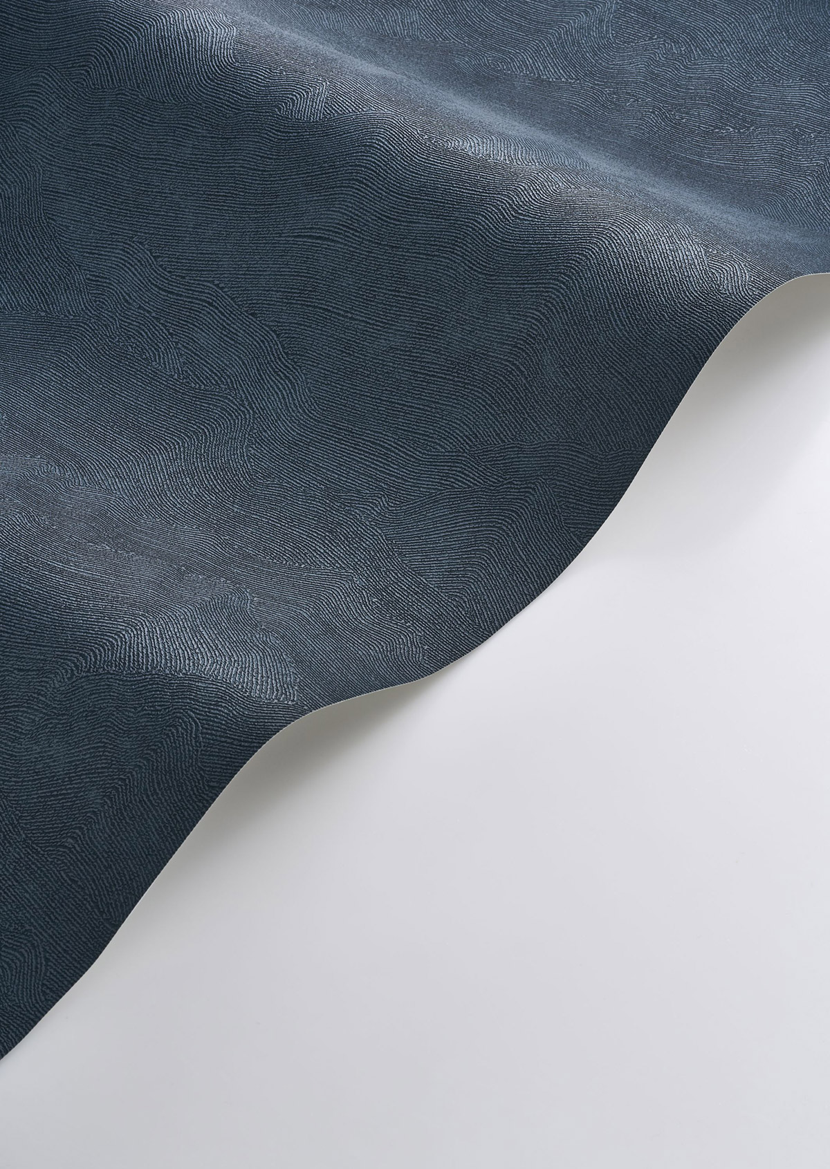 Papier peint Vague Côte Opale bleu marine - Seaside de Casadéco AMB5 | Réf. SEAS201496996