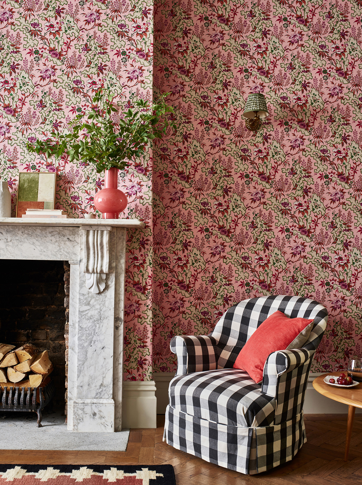 Papier peint Aquarelle Kilburn's Maze rose - V&A Decorative Papers II d'Initiales | Réf. INI-2412-180-03