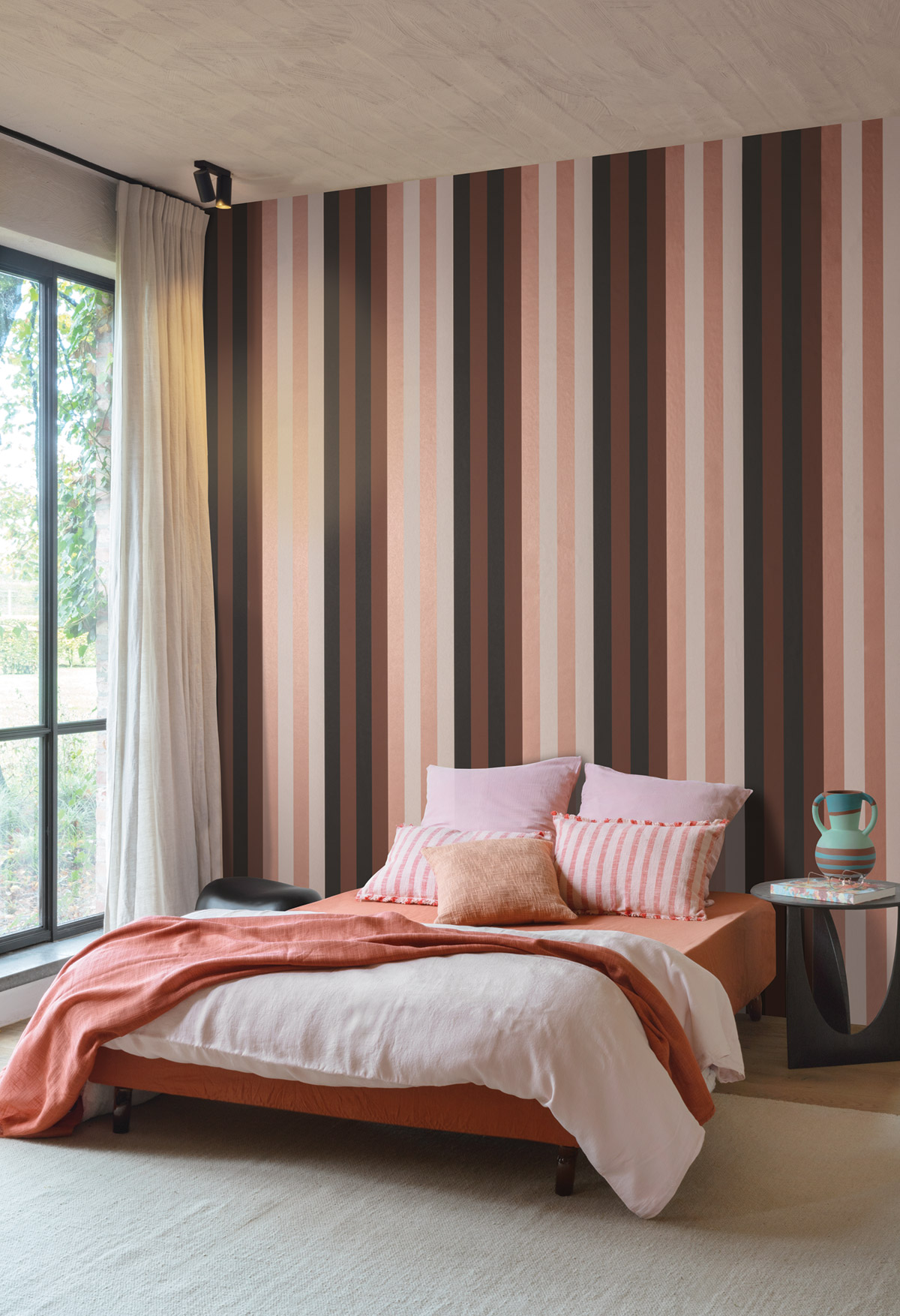 Papier peint Rayure Irisée Infinitus rose métallisé - Romance de Masureel | Réf. MAS-ROM504