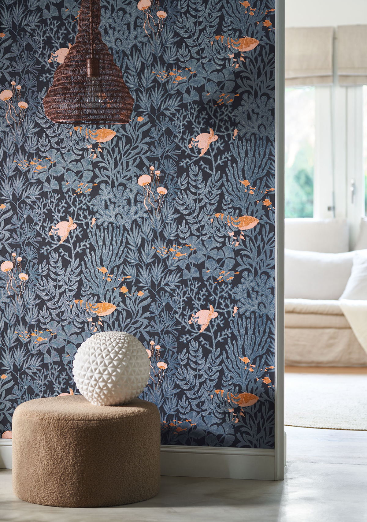 Papier peint Animaux de la Mer Atlantide bleu abysse et argenté - Voyage Onirique de Casadéco | AMB Réf. ONIR87236331