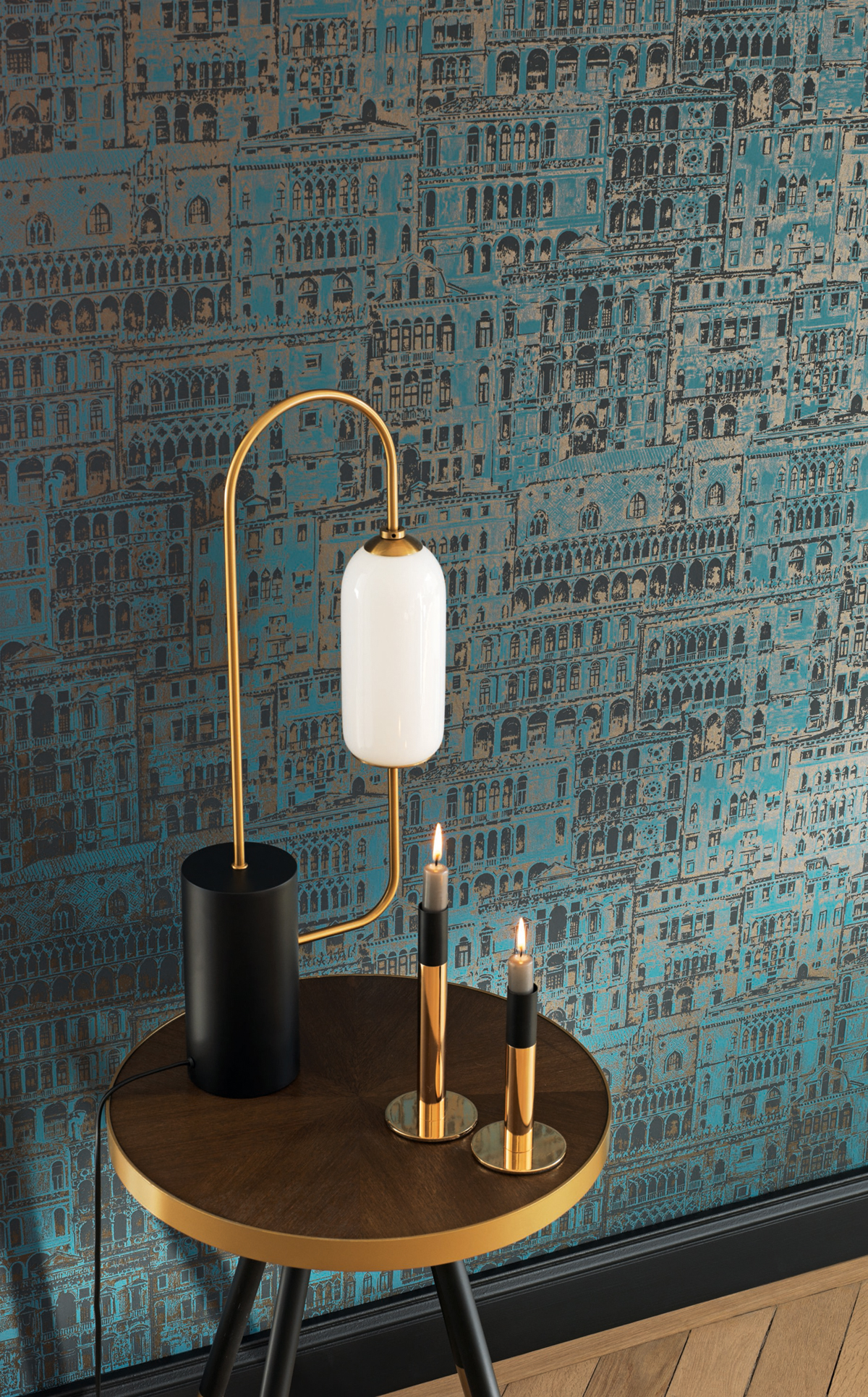 Papier peint Ville Edifice bleu paon - Montsegur de Casadéco | Réf. MTSE86056624