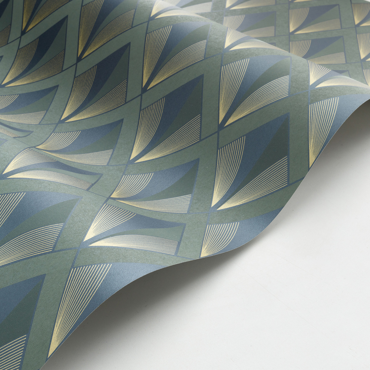Papier peint Losange Art Déco Chrysler kaki doré - Twenties de Casadéco AMBV | Réf. TWNT88677474