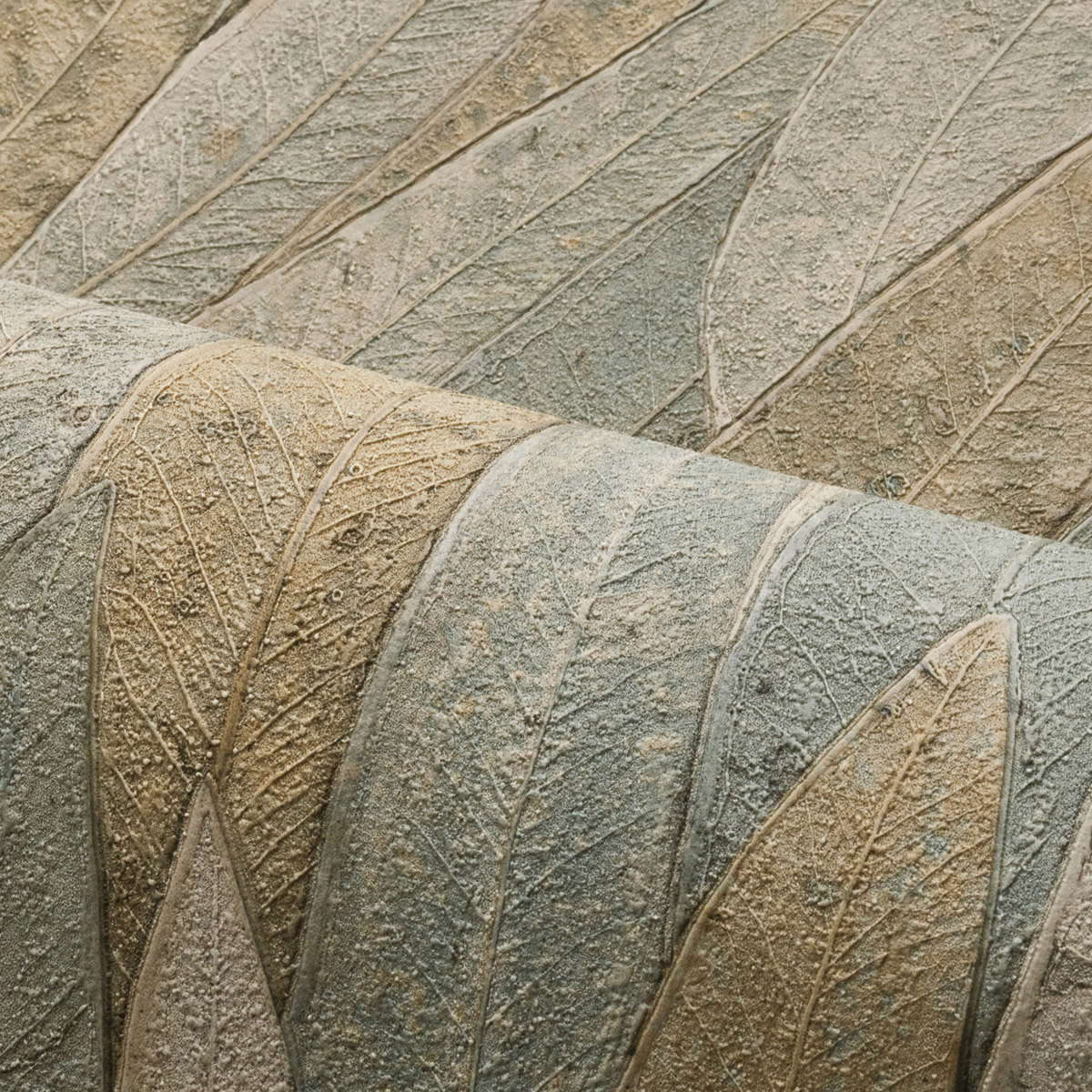 Papier peint Feuille Neluwa vert de gris - Nature Précieuse de Casamance AMB2| Réf. CAS-A75963160