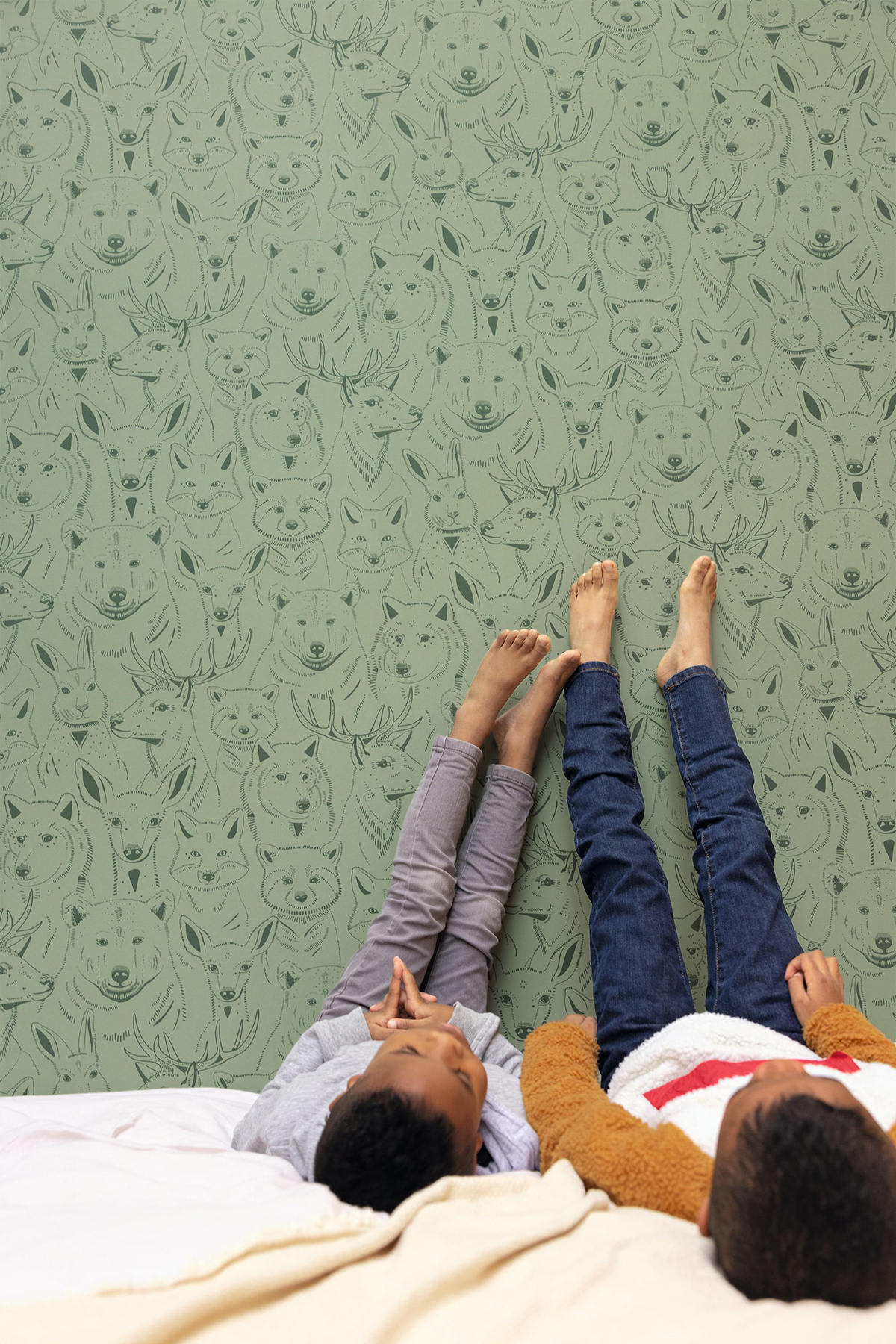 Papier peint Têtes Animaux vert - Autour du Monde de Casélio AMB3 | Réf. ADM103527270