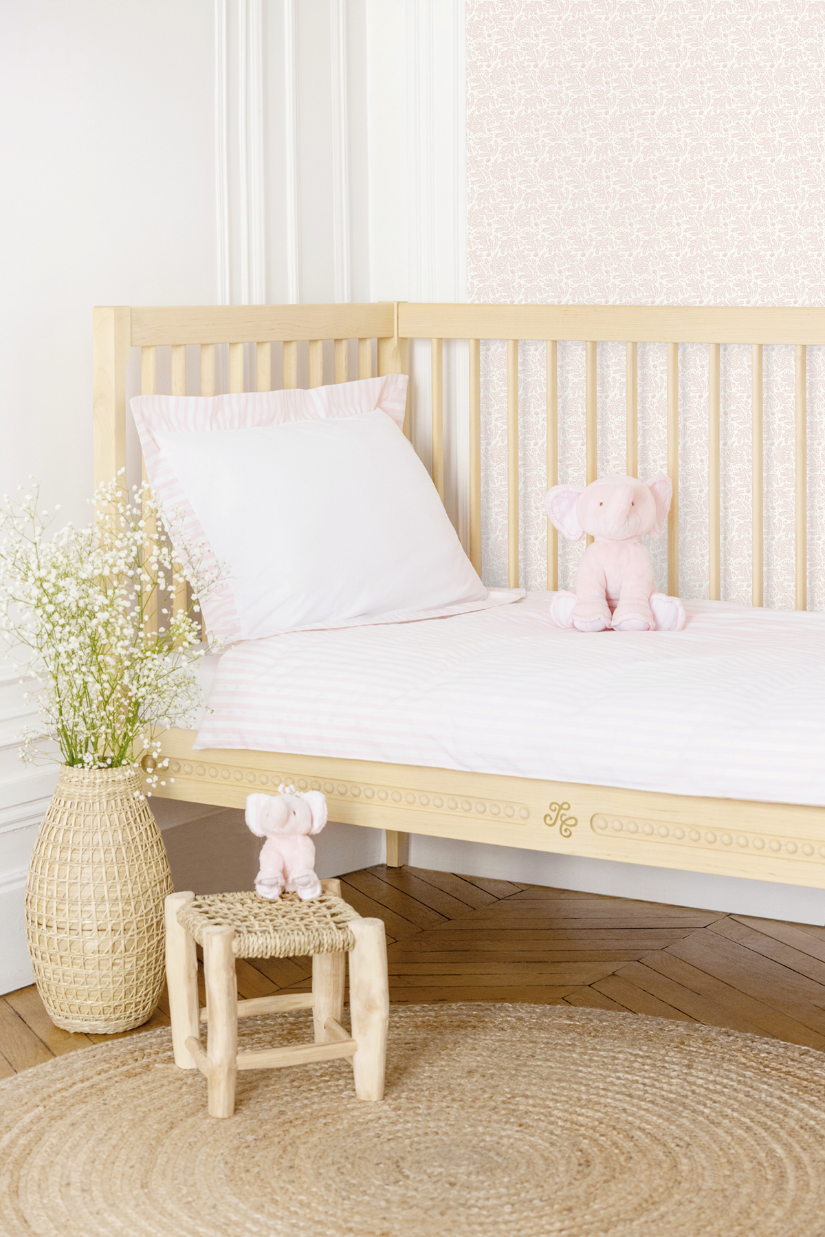 Papier Peint Feuillage Nature rose - Tartine et Chocolat de Lutèce  | Réf. LTC-36200303