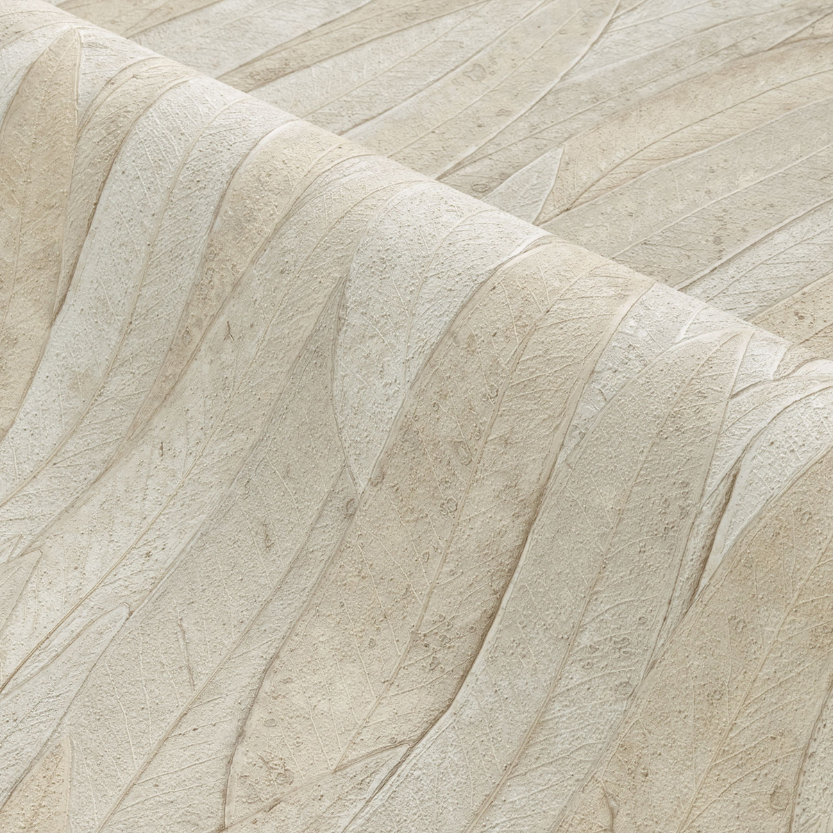 Papier peint Feuille Neluwa beige sable - Golfe du Bengale de Casamance | Réf. CAS-75961018