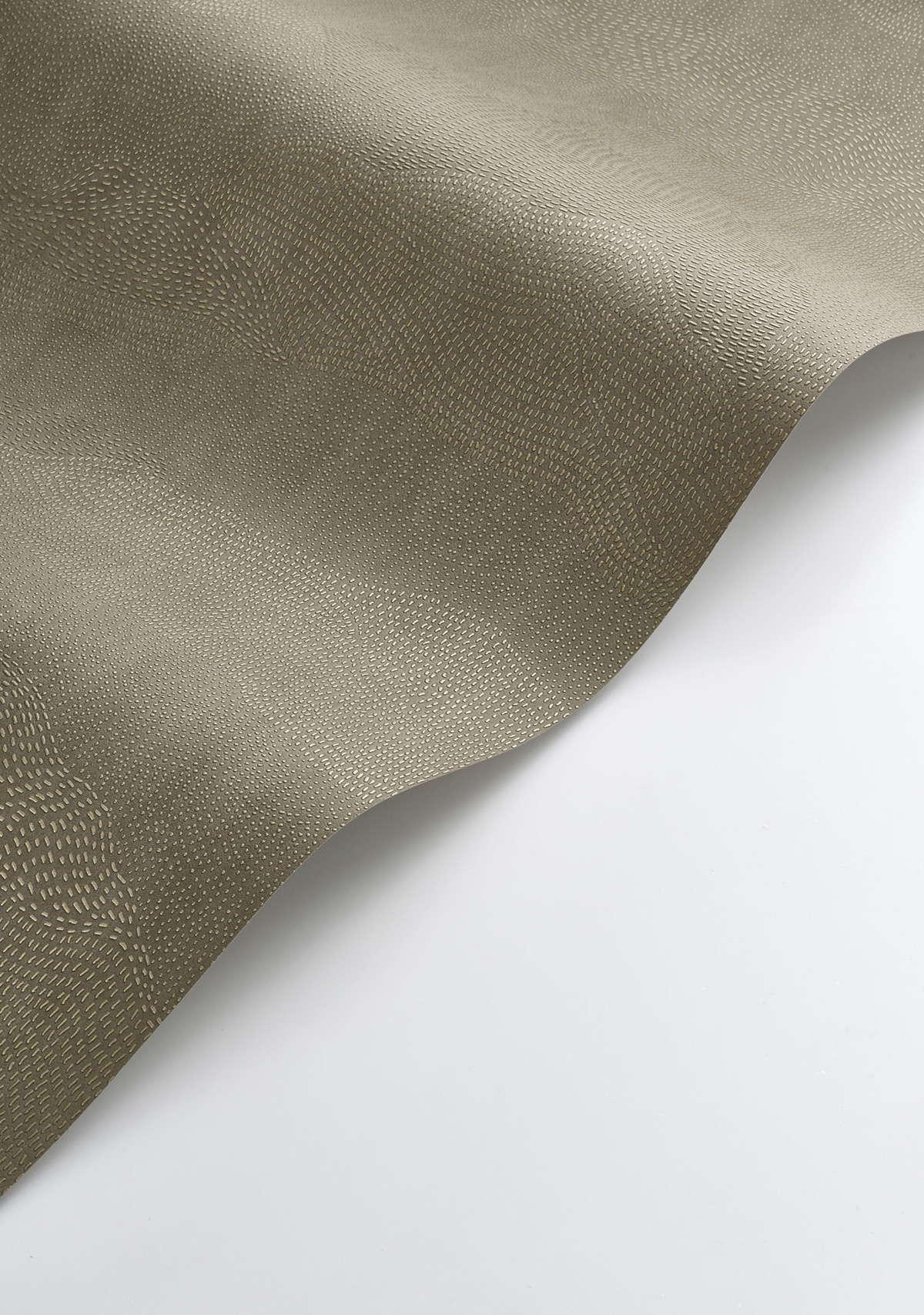 Papier peint Nuage Nubio kaki doré - Matera de Casadéco AMBV| Réf. MATA201137676