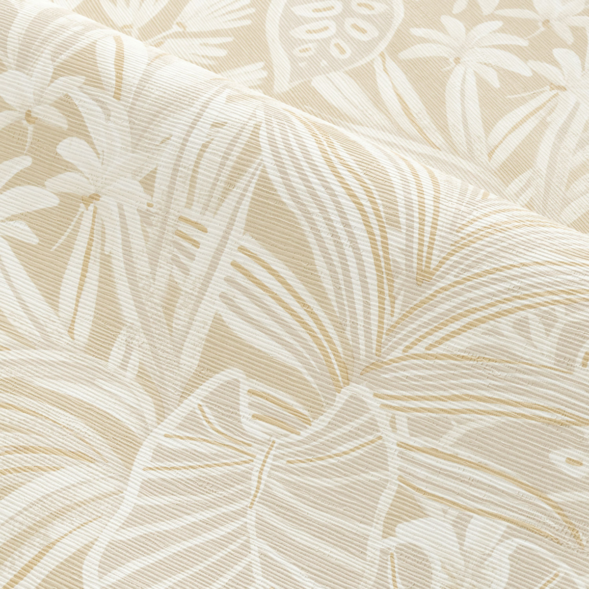 Papier peint Jungle Madhuca beige sable - Golfe du Bengale de Casamance AMBV | Réf. CAS-75950712