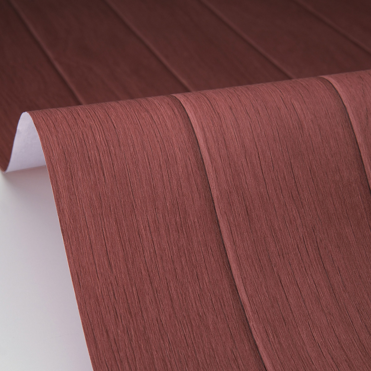 Papier peint Bois Lames Essentia framboise - Woodline de Casélio AMB1| Réf. WOD106858000