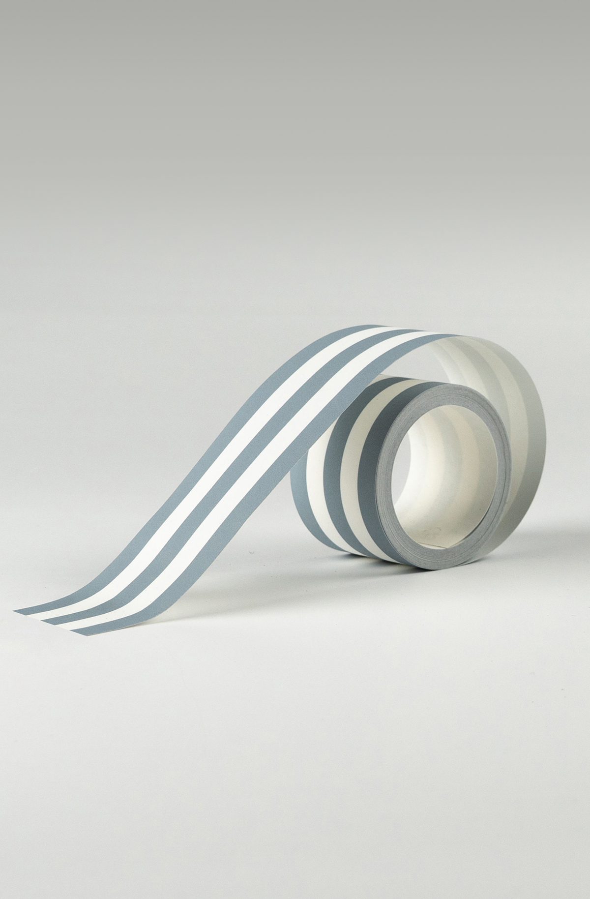 Galon Rayure Fine Délicate bleu orage blanc - Galons et Frises de Casadéco | Réf. GAFR200416581