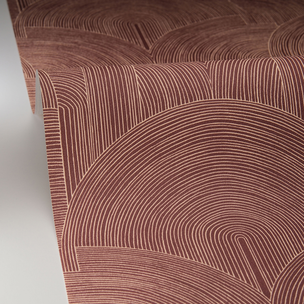 Papier peint Arche Graphique Delicacy bordeaux - Light de Casélio AMB4| Réf. LIG106565055