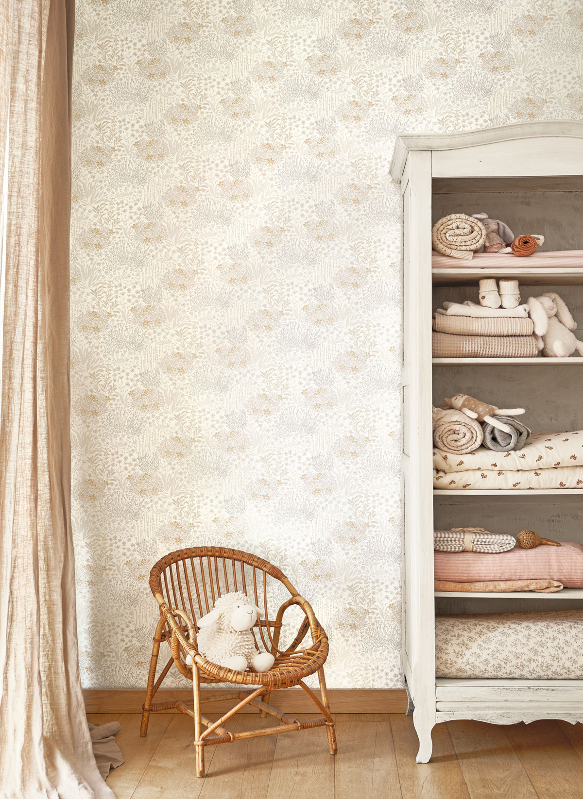 Papier peint Dessin Fleur Feuille gris beige - Once Upon A Time de Casadéco | Réf. OUAT88309102