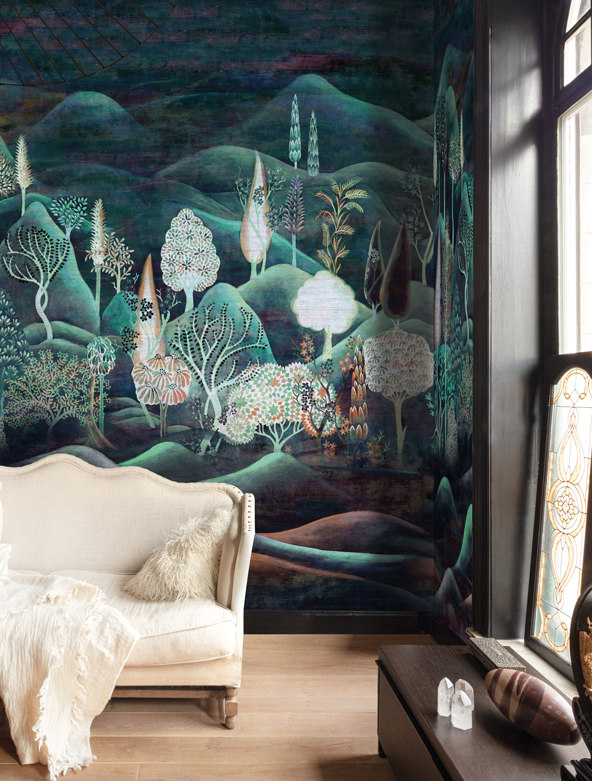 Papier peint panoramique Paysage Munnar bleu paon - C H300 - Summer de Masureel | Réf. MAS-DGSUM2023