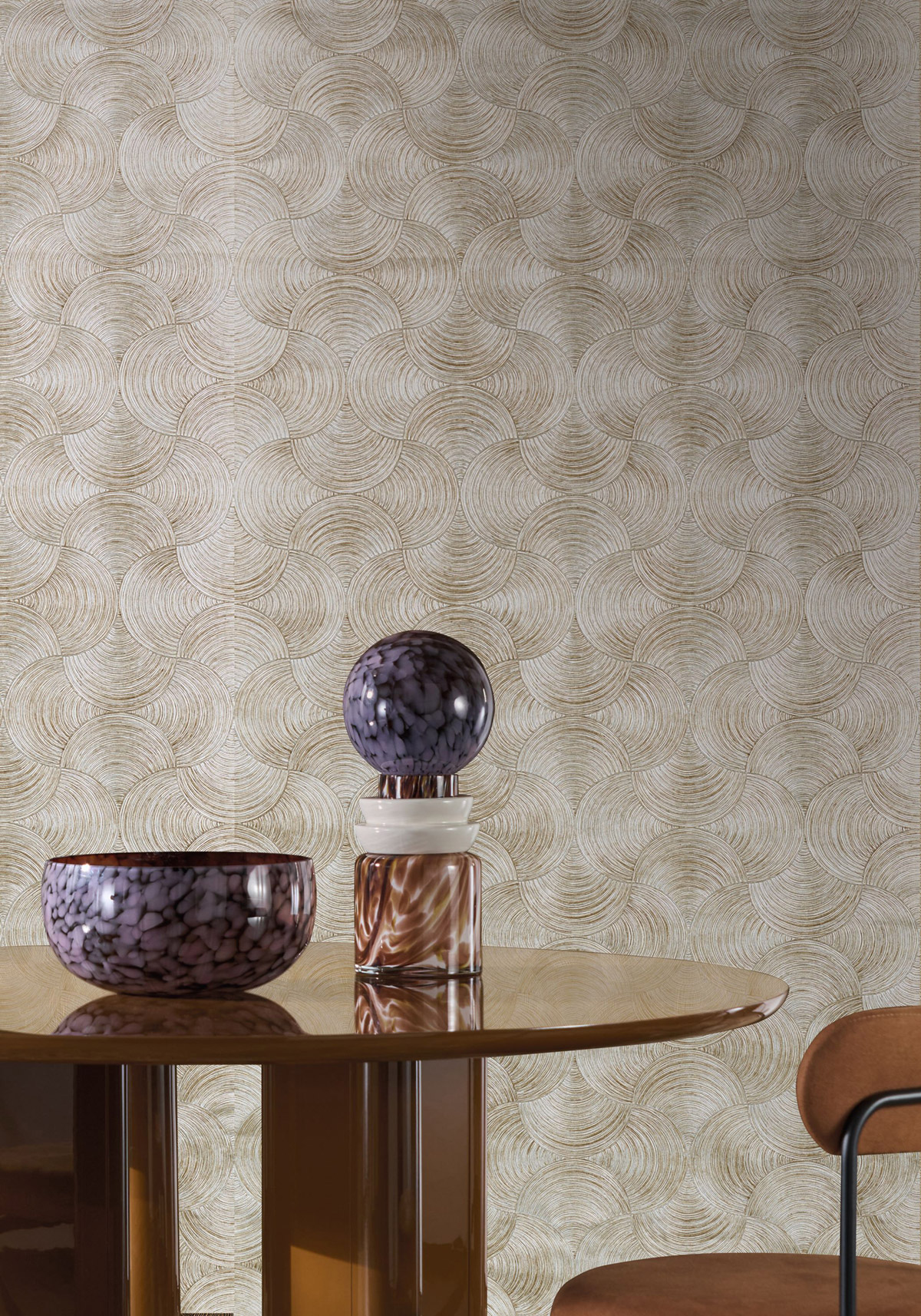 Papier peint Éventail Art Déco Aphélie beige argenté - Magnitude de Casamance | Réf. CAS-76620100