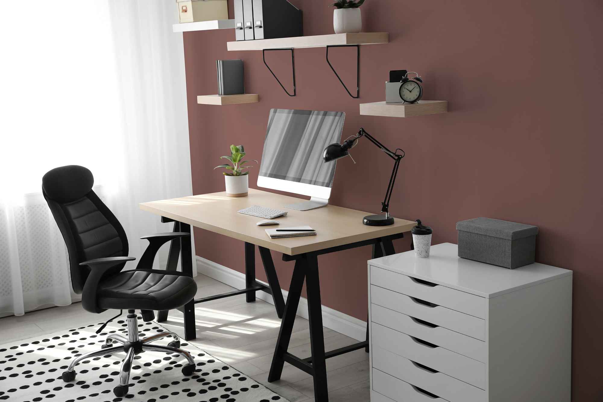 Photo numéro 2 d'une pièce avec un mur peint avec la peinture  Puro marron rosy beige - c2026