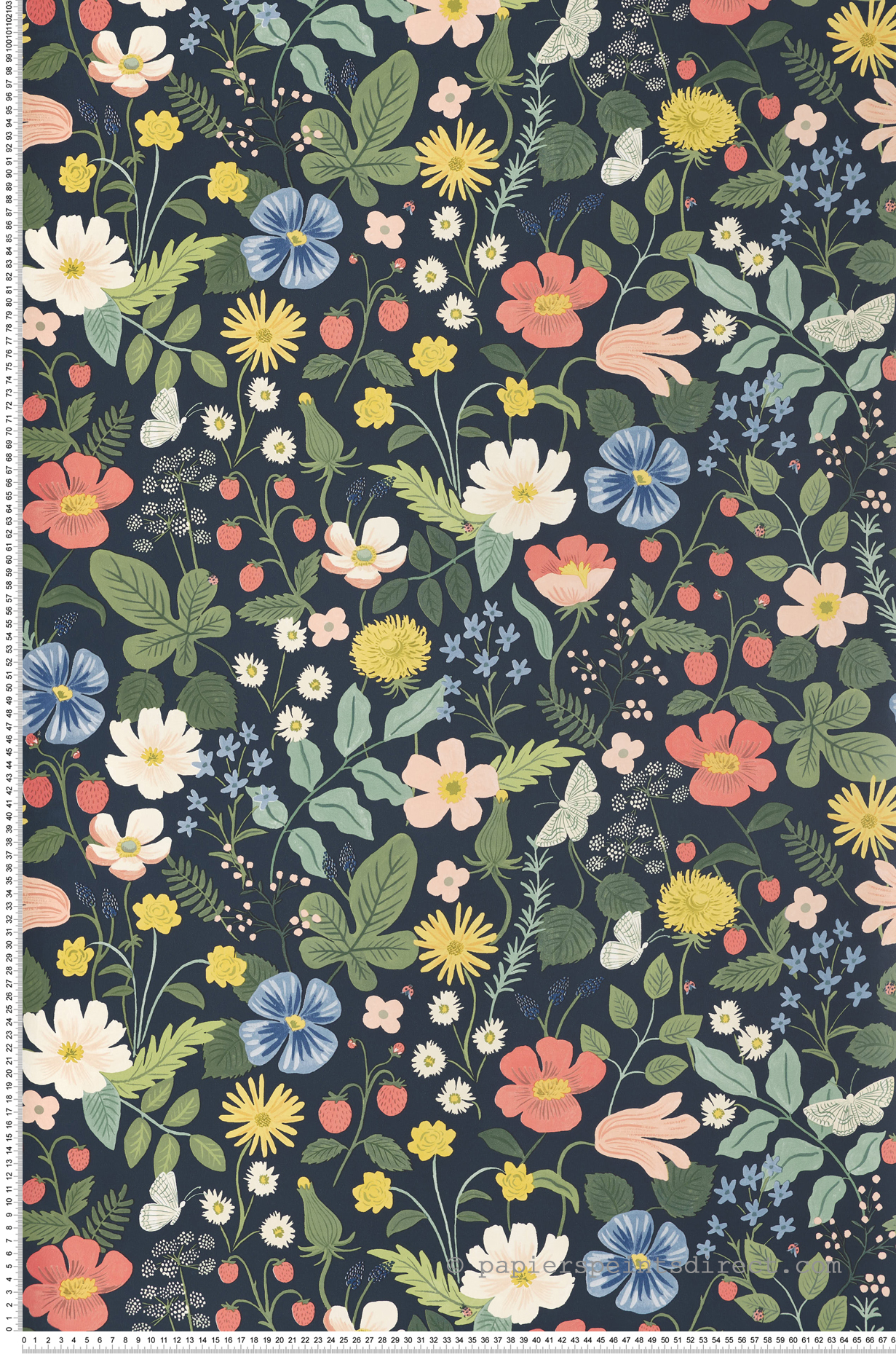 Papier peint Champs de Fraises Fleurs bleu nuit - Rifle Paper Co. 2 de York (Initiales) | Réf. INI-RP7358