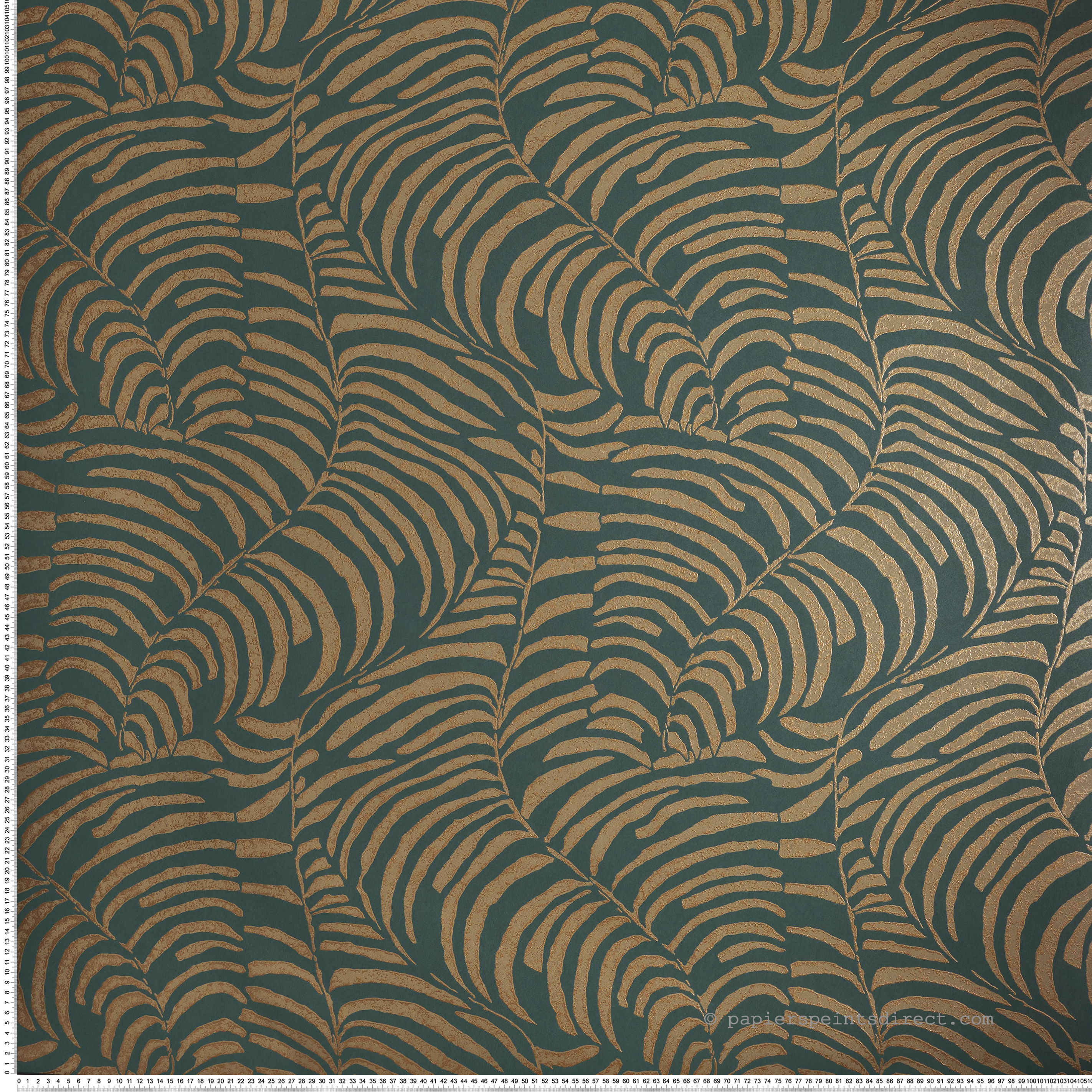 Papier peint Feuille Ethnique Nobile vert sapin mordoré - Jardin Félicia de Casamance | Réf. CAS-76591936