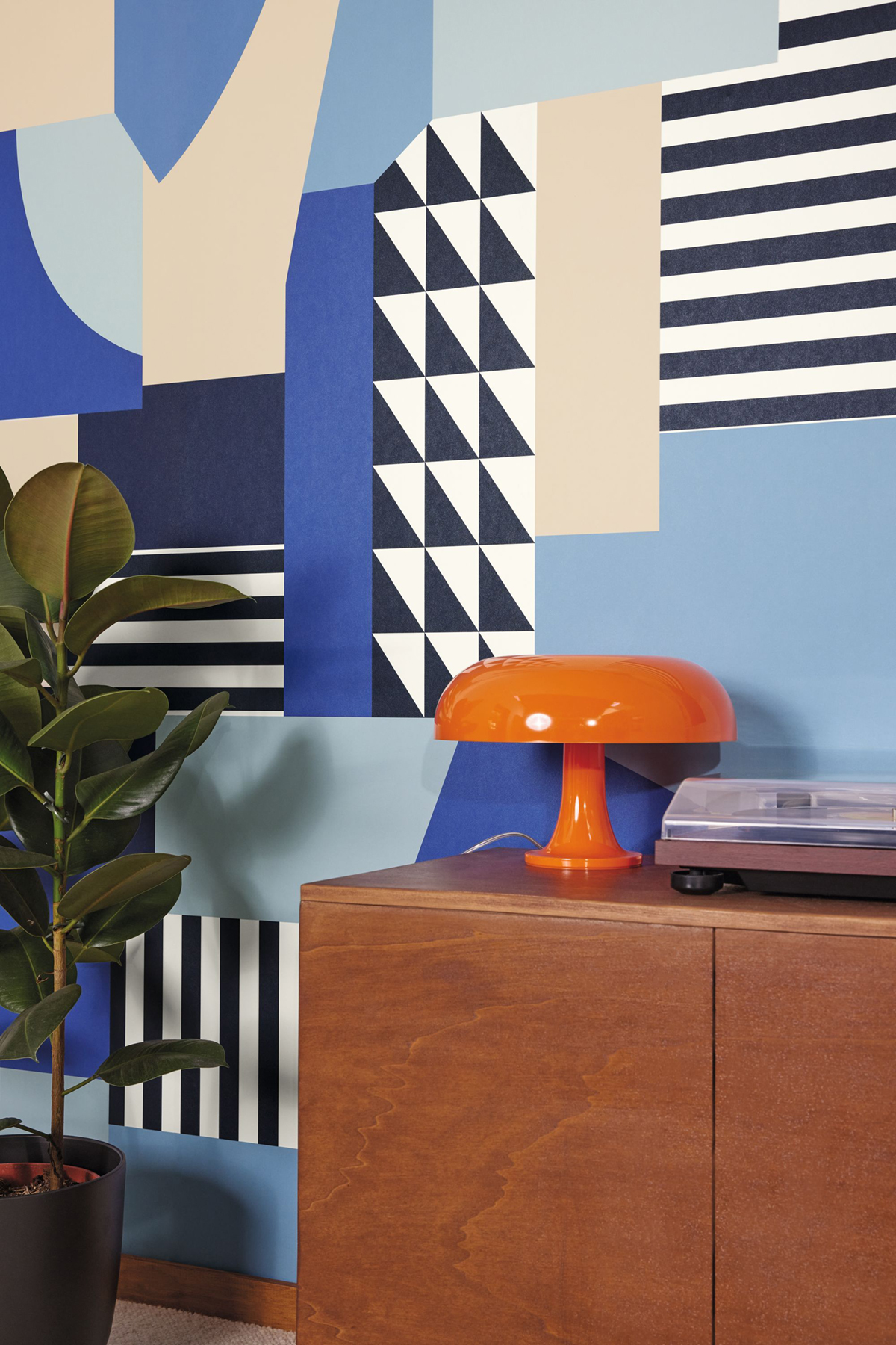 Papier peint panoramique Pop Electricity bleu électrique M - Outlines de Casélio AMB2 | Réf. OTLS105070603