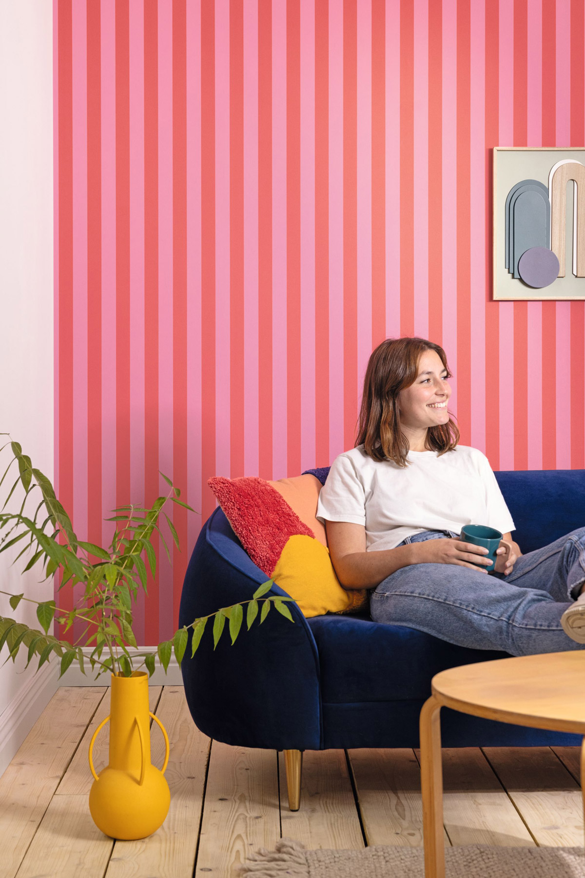 Papier peint Rayures Fines Lines rose rouge corail - Basics de Casélio | Réf. BAI104034140