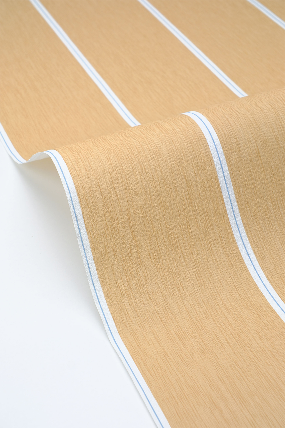 Papier peint Rayure Navaia ocre - Elea de Casélio VAGUE | Réf. ELEA107372017