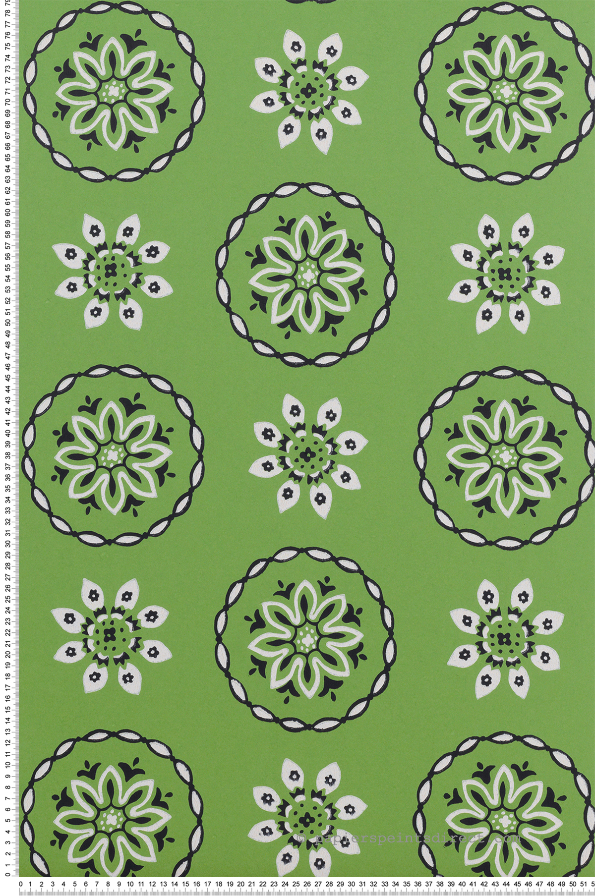 Papier peint Fleur Mandala Garance vert - Les Indiennes de Nina Campbell | Réf. OSB-NCW4354-04