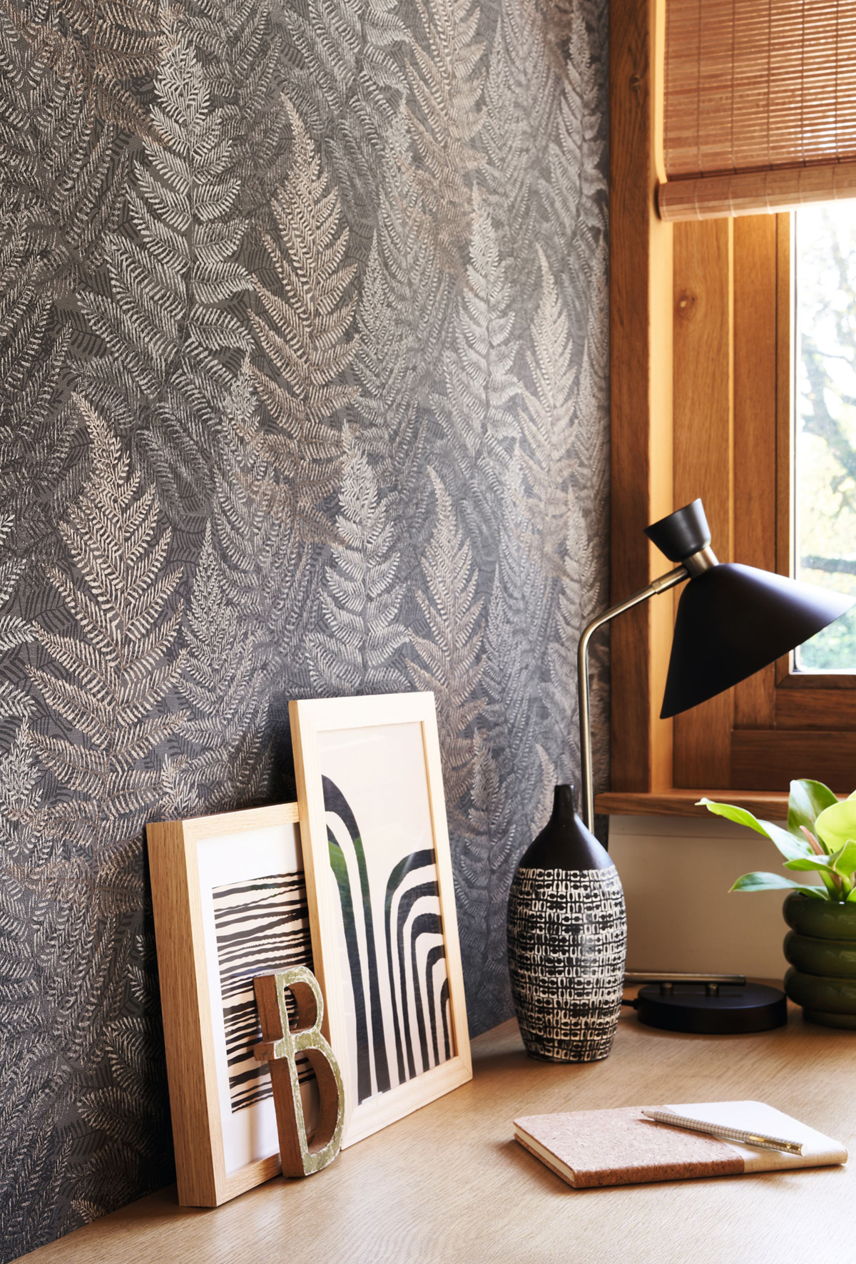 Papier peint Fougère Yosemite noir réglisse - California de Casadéco AMB2 | Réf. CALF88819595