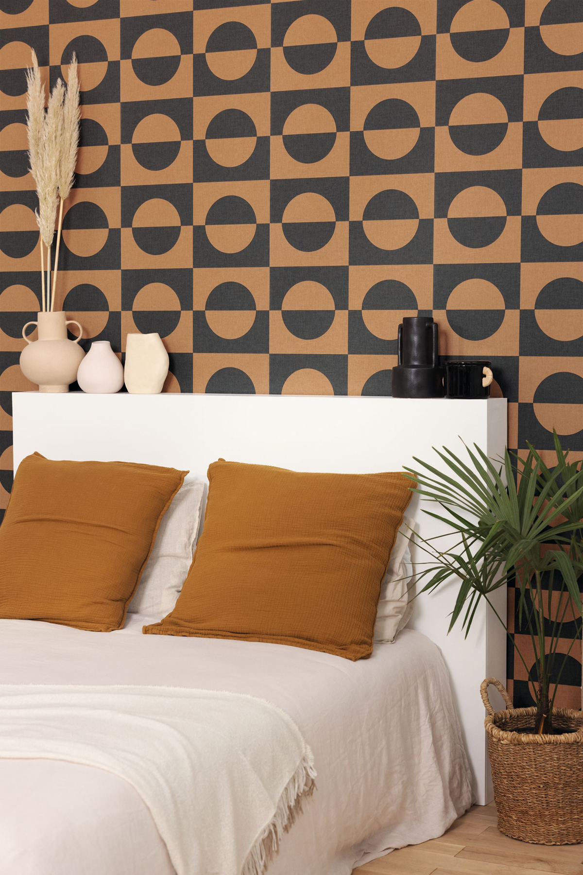 Papier peint Géométrique Vintage Etendu noir camel - XXL de Casélio | Réf. XXL104579011