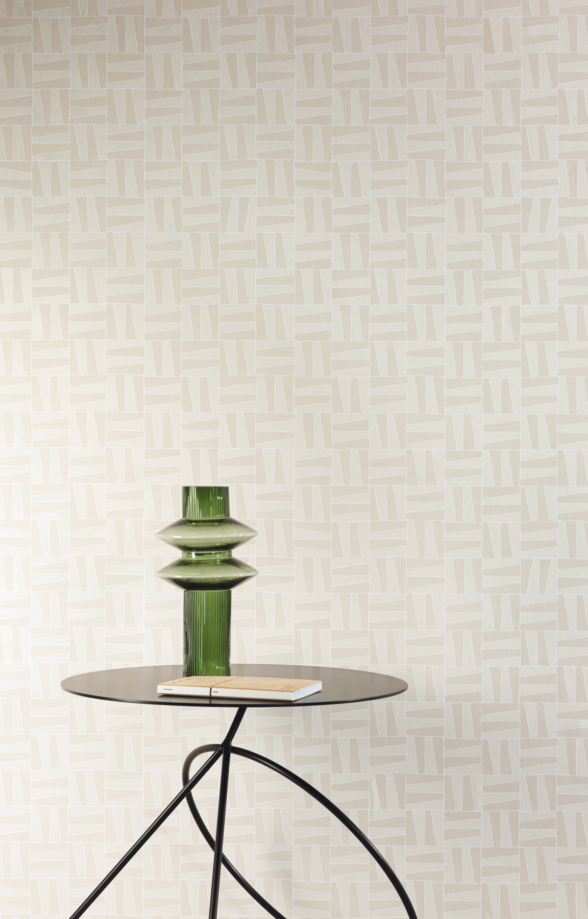 Papier peint Dalle Graphique grège nacré - Mysa de Masureel | Réf. MAS-YSA201