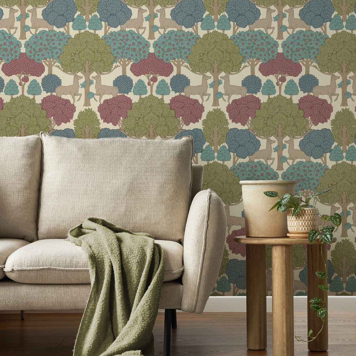 Papier peint Animaux Forest of Arden framboise bleu - Beaux Arts de Lutèce AMB1| Réf. LTC-M1852
