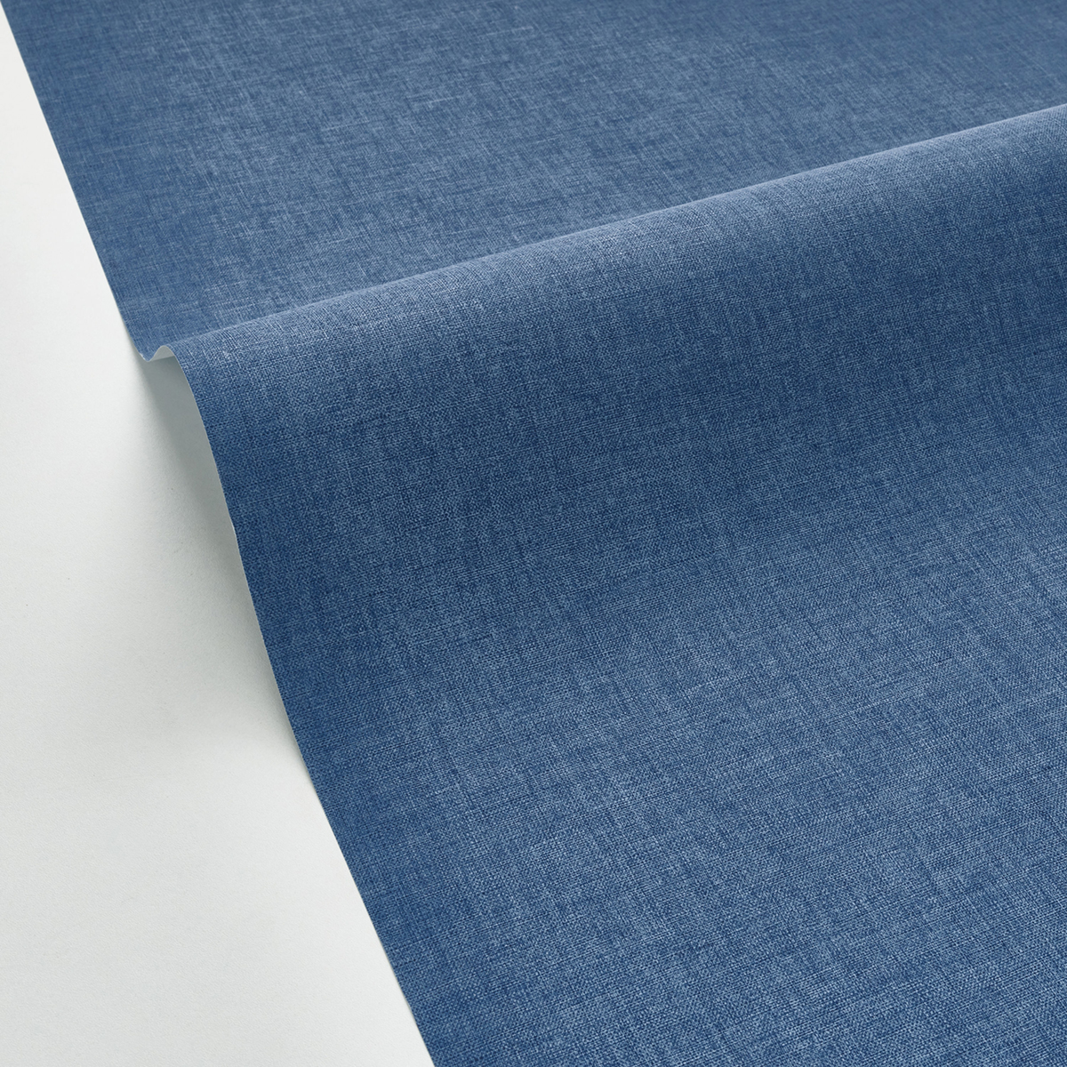 Papier peint Uni Toile bleu jean foncé - XXL de Casélio AMB2 | Réf. XXL68526479