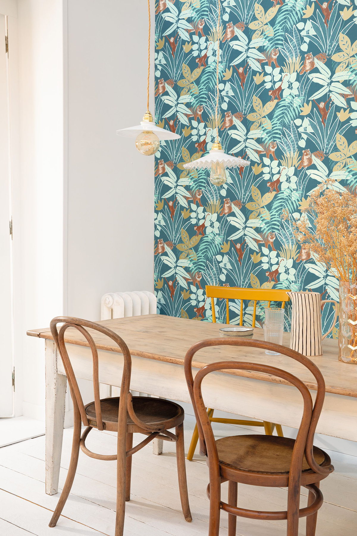 Papier peint Tropical Aventure bleu canard - L'escapade de Casélio AMB | Réf. EPA102316638