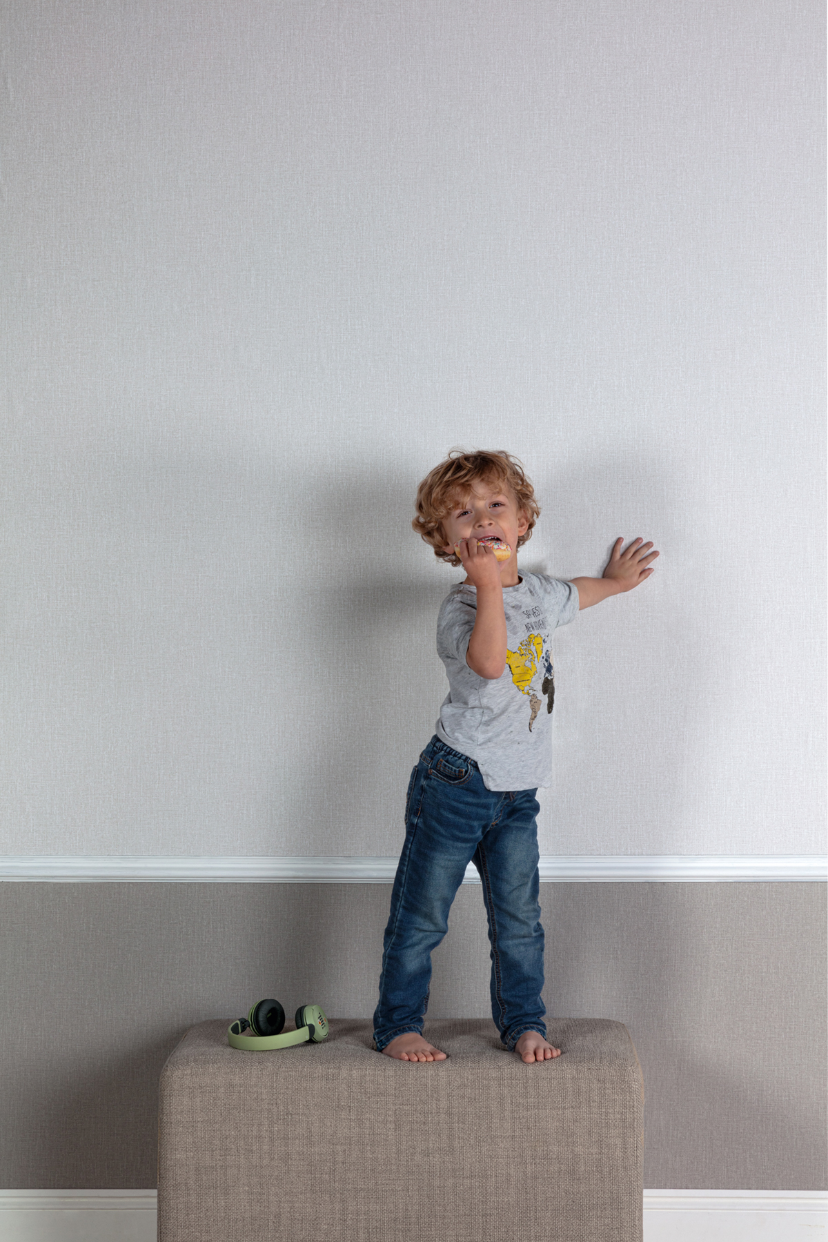 Papier peint Uni Tissé gris clair - Pure & Protect - Ambiente de Montecolino AMB2| Réf. MC-AT1010