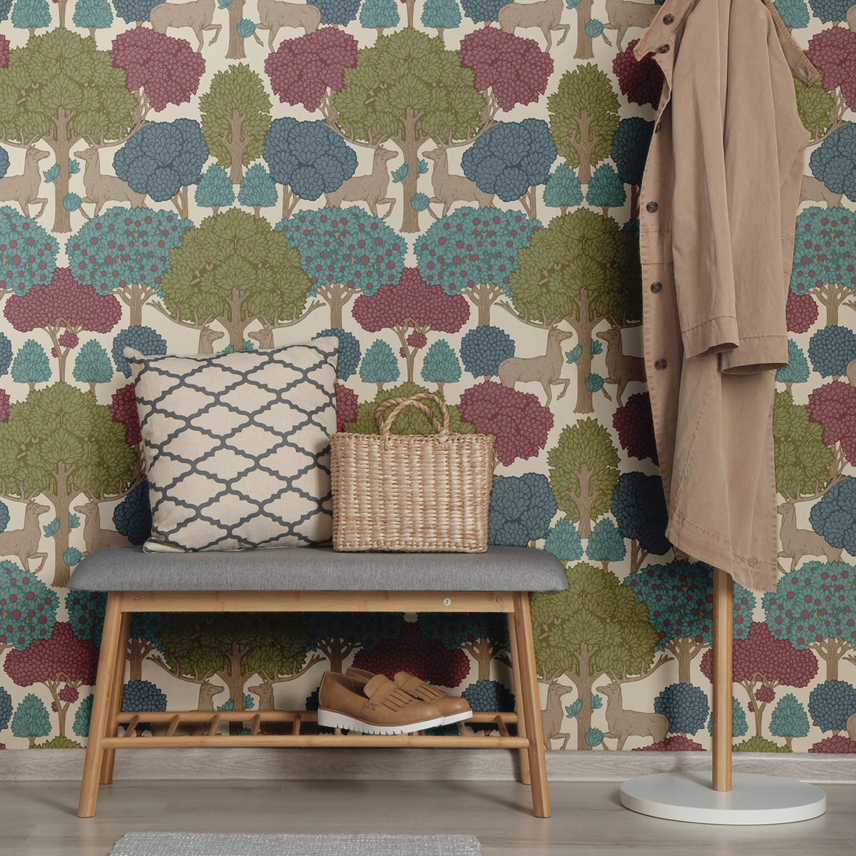Papier peint Animaux Forest of Arden framboise bleu - Beaux Arts de Lutèce | Réf. LTC-M1852