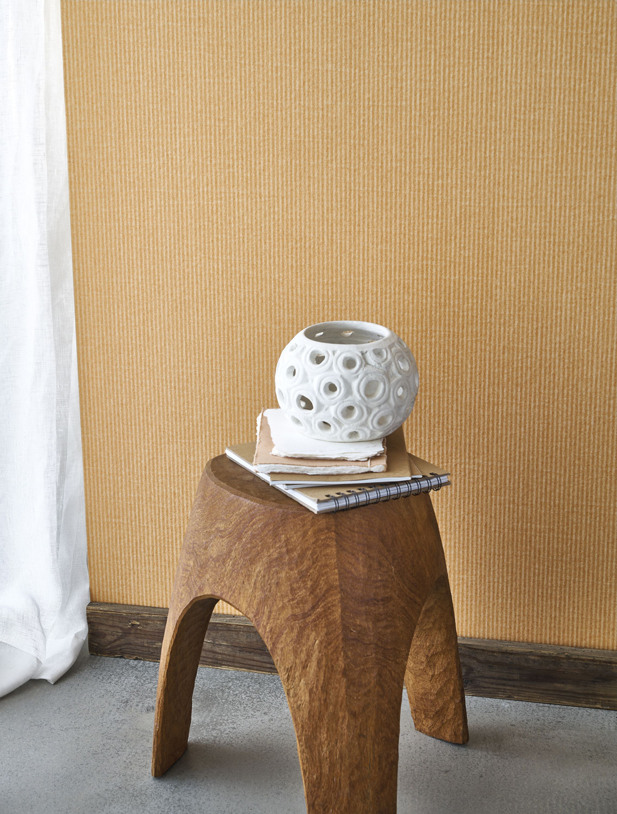 Papier peint Fines Rayures Papier Kraft caramel - Papercraft de Casadéco AMB2 | Réf. PAPC89652424