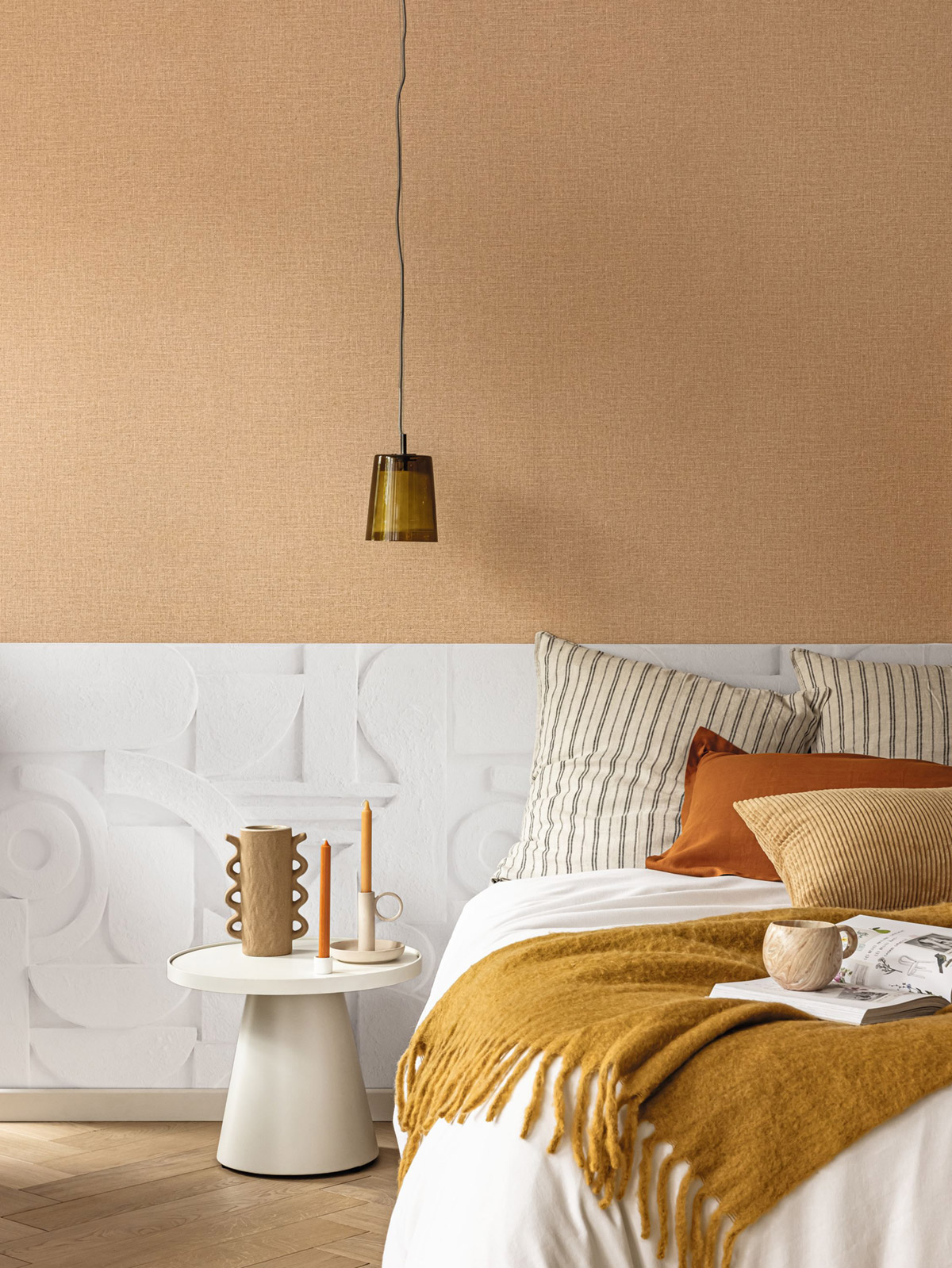 Papier peint Soubassement Forme Minérale S blanc - Reliefs de AMB3 | Réf. RLF106280000