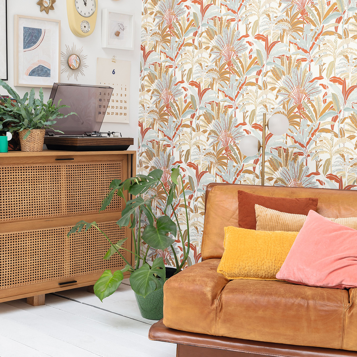 Papier peint Jungle Evasion orangé - L'escapade de Casélio AMB | Réf. EPA102302685