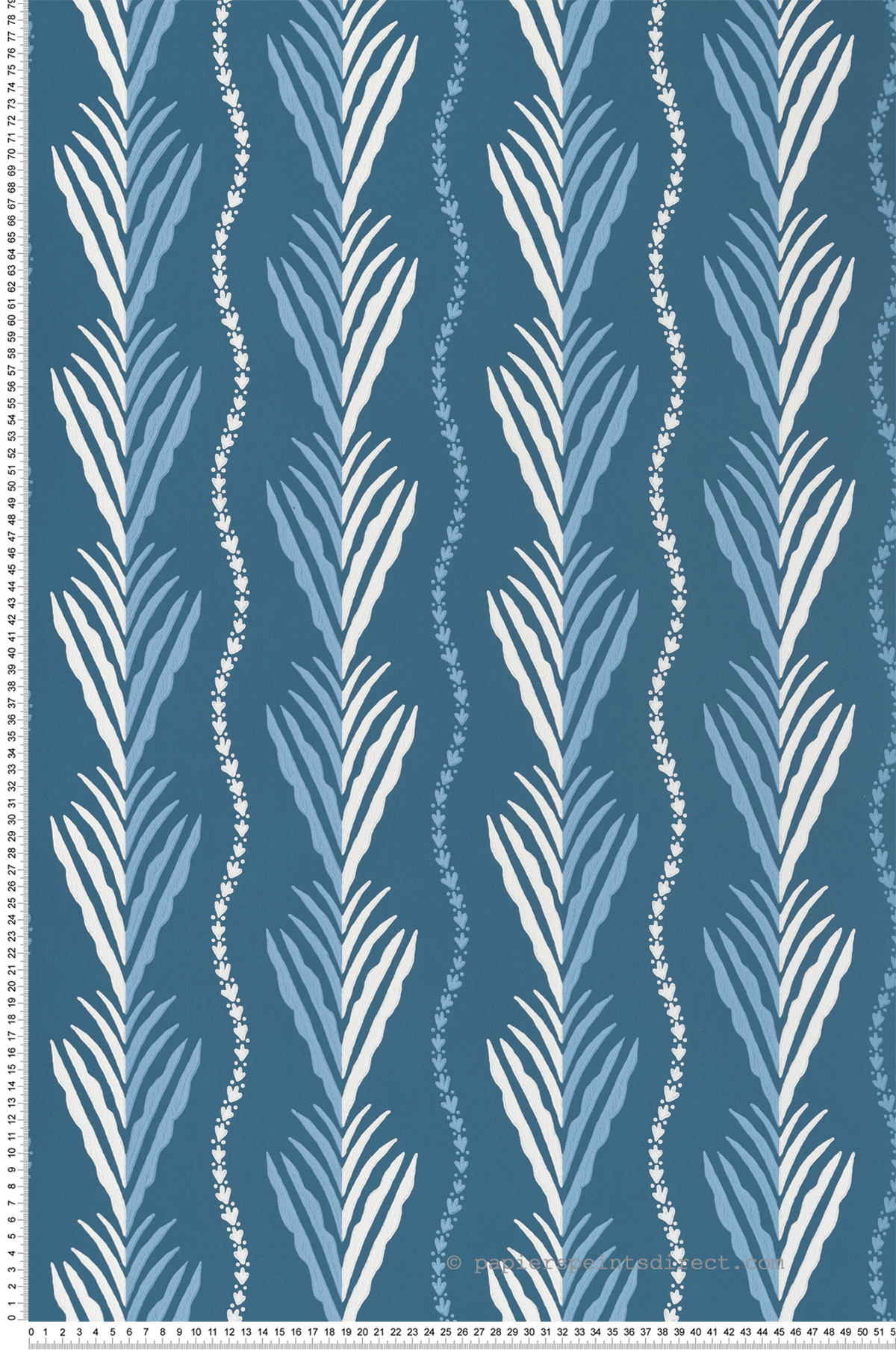 Papier peint Feuille Meridor bleu foncé - Signature de Nina Campbell | Réf. OSB-NCW4494-06