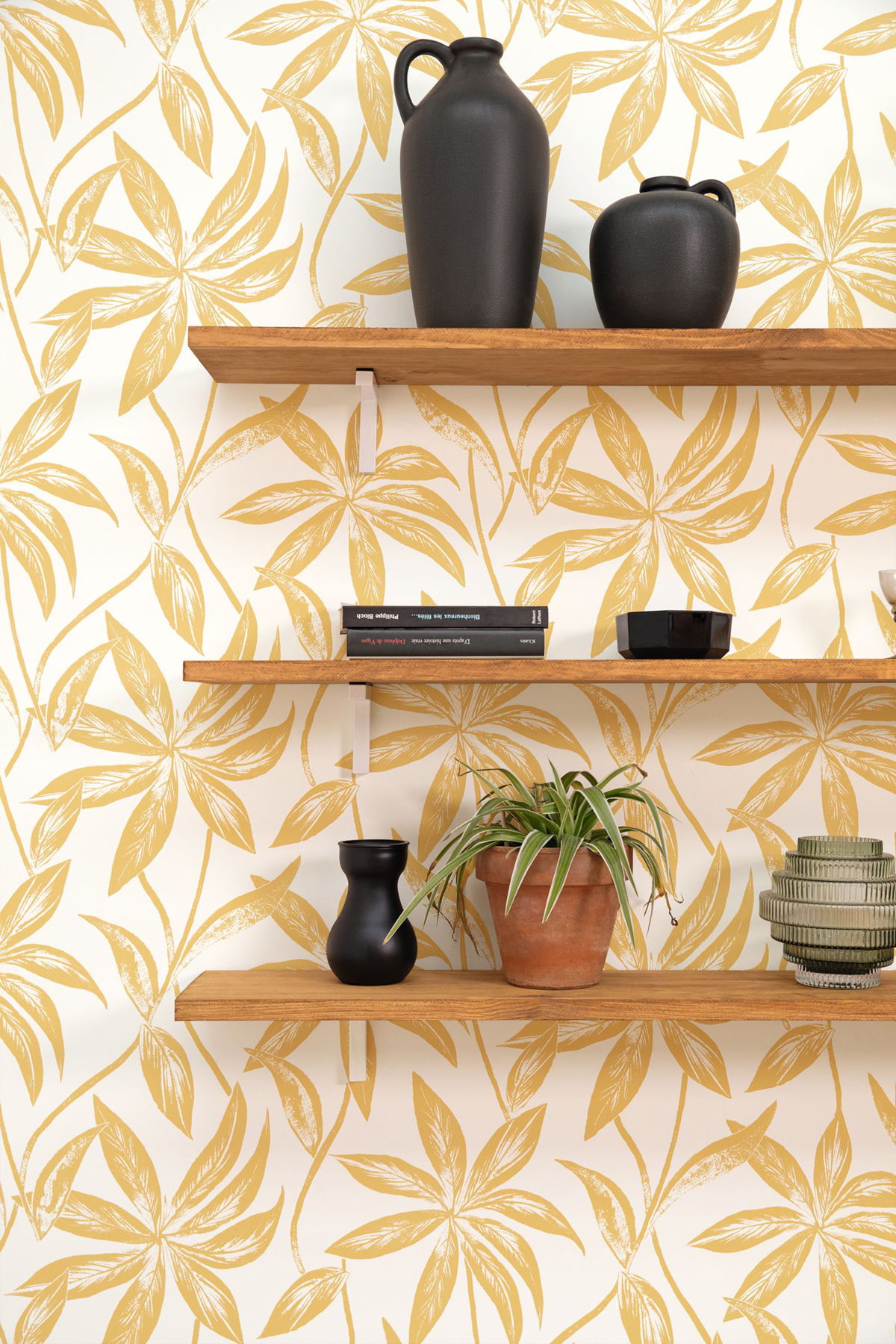 Papier peint Feuille Paradisio jaune safran - L'Epopée de Casélio AMB2 | Réf. EPO103702020